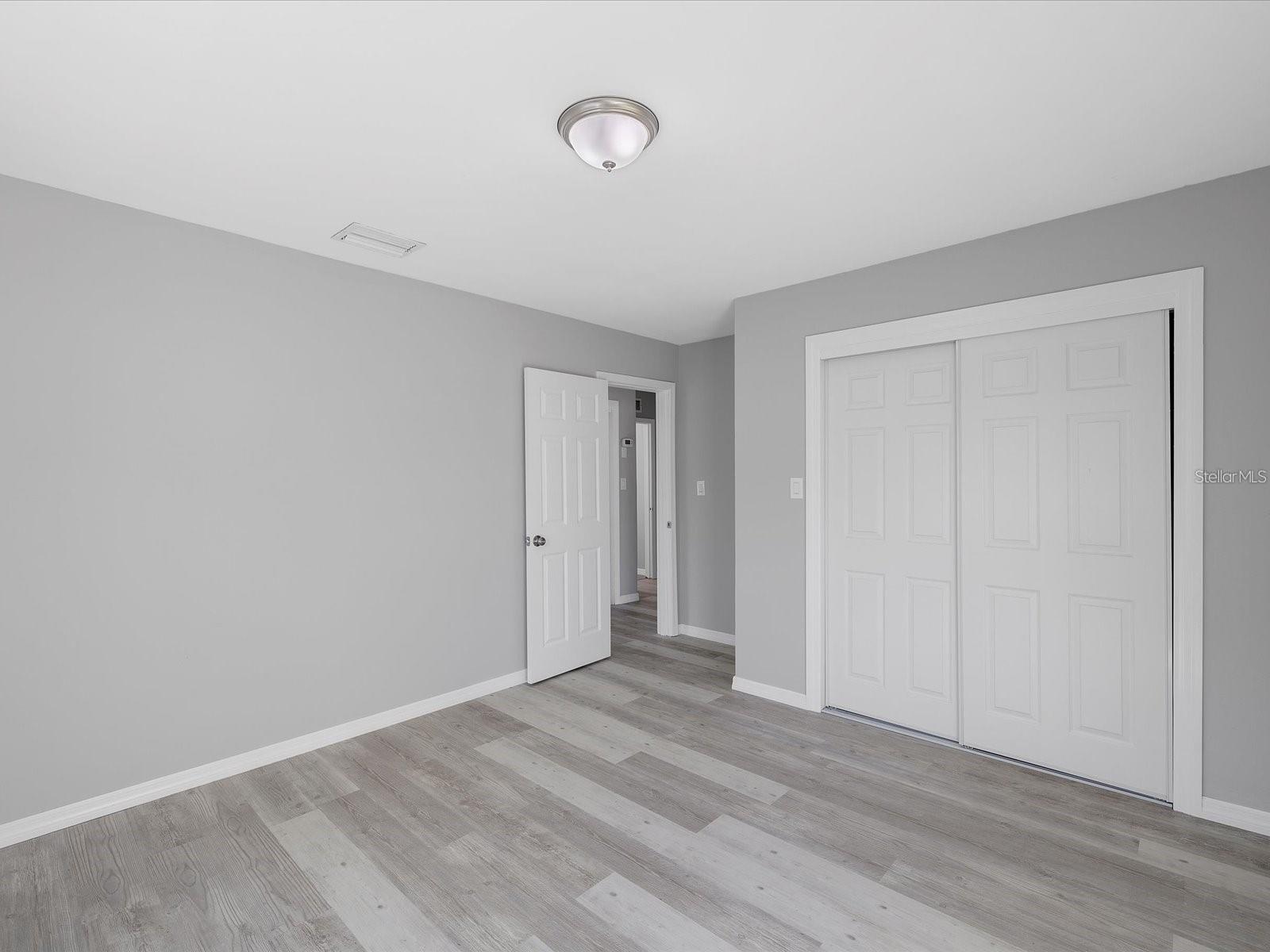 Image 9 of 25 For 701 Adalee Street