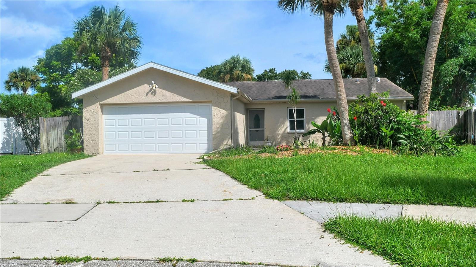 Details for 1909 Dover Court, OLDSMAR, FL 34677