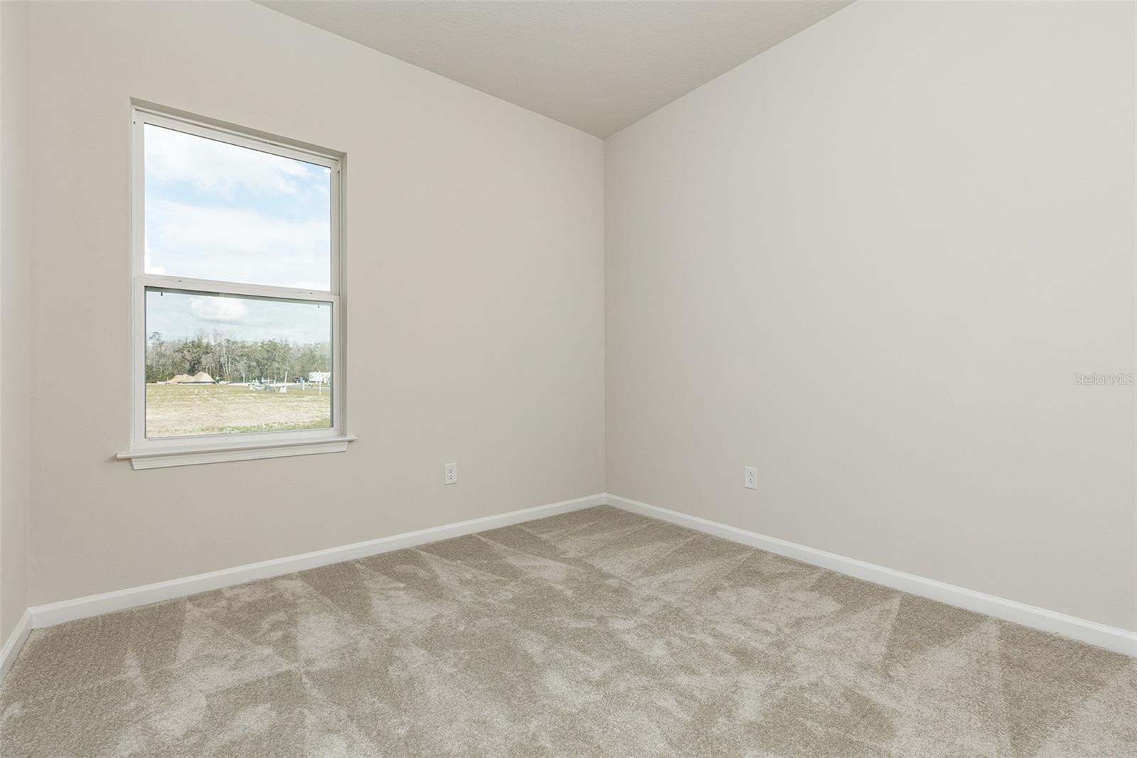 Image 13 of 40 For 11889 Bristol Bridge Rd