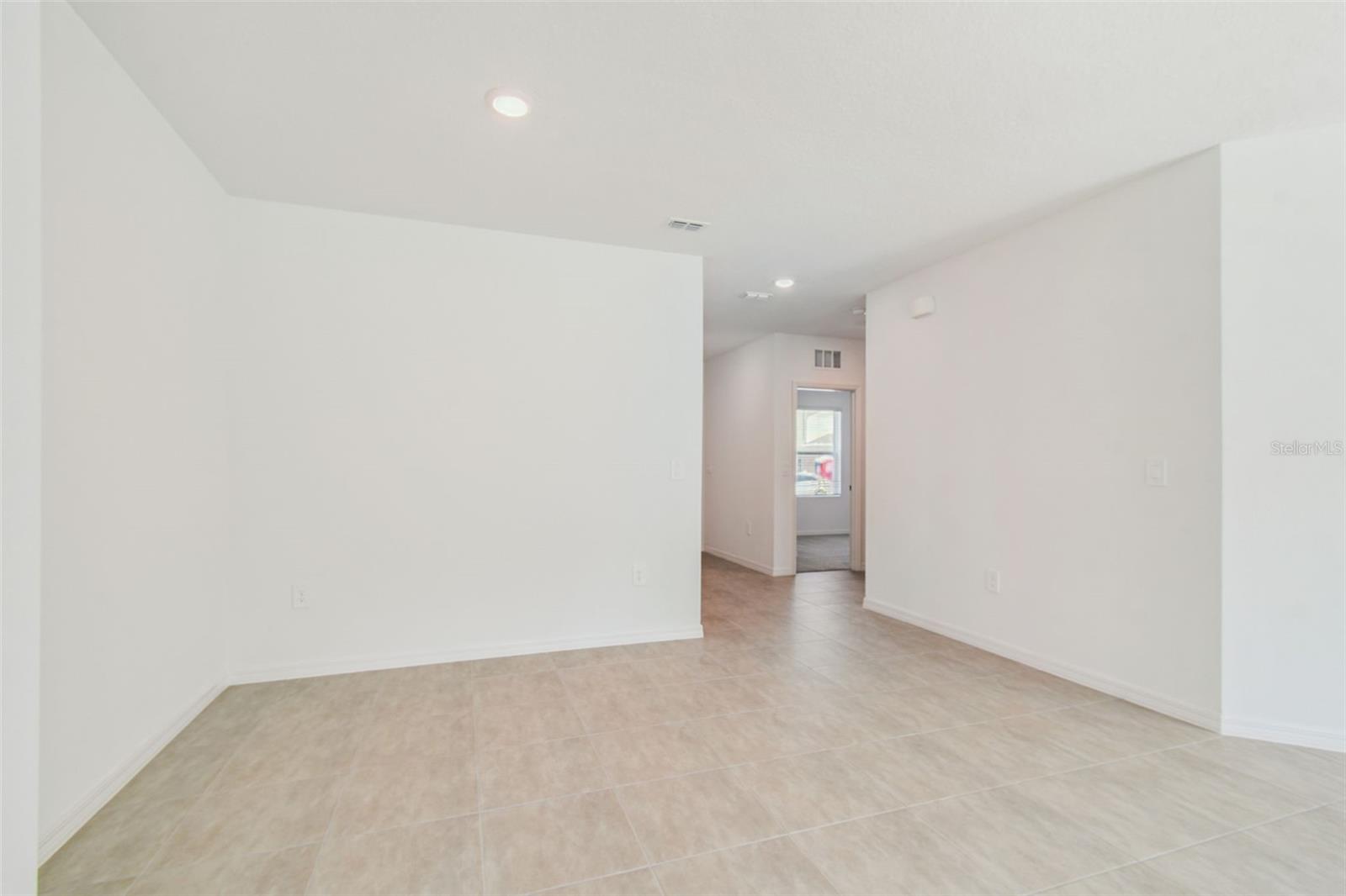 Image 12 of 64 For 13354 Tropical Breeze Way