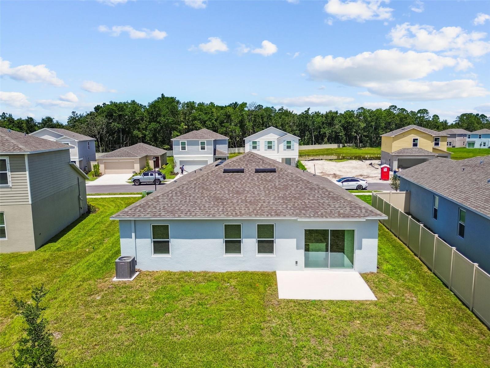 Image 50 of 64 For 13354 Tropical Breeze Way