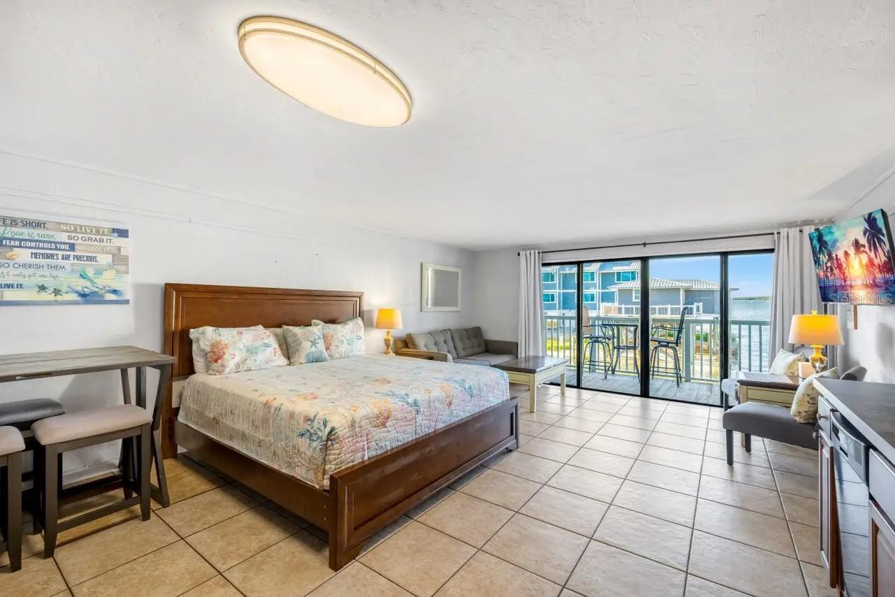 Image 8 of 18 For 82 2nd Street 212
