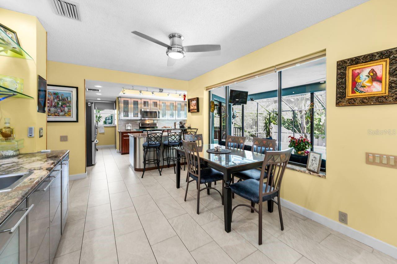 Image 16 of 62 For 110 Woodcreek Drive S