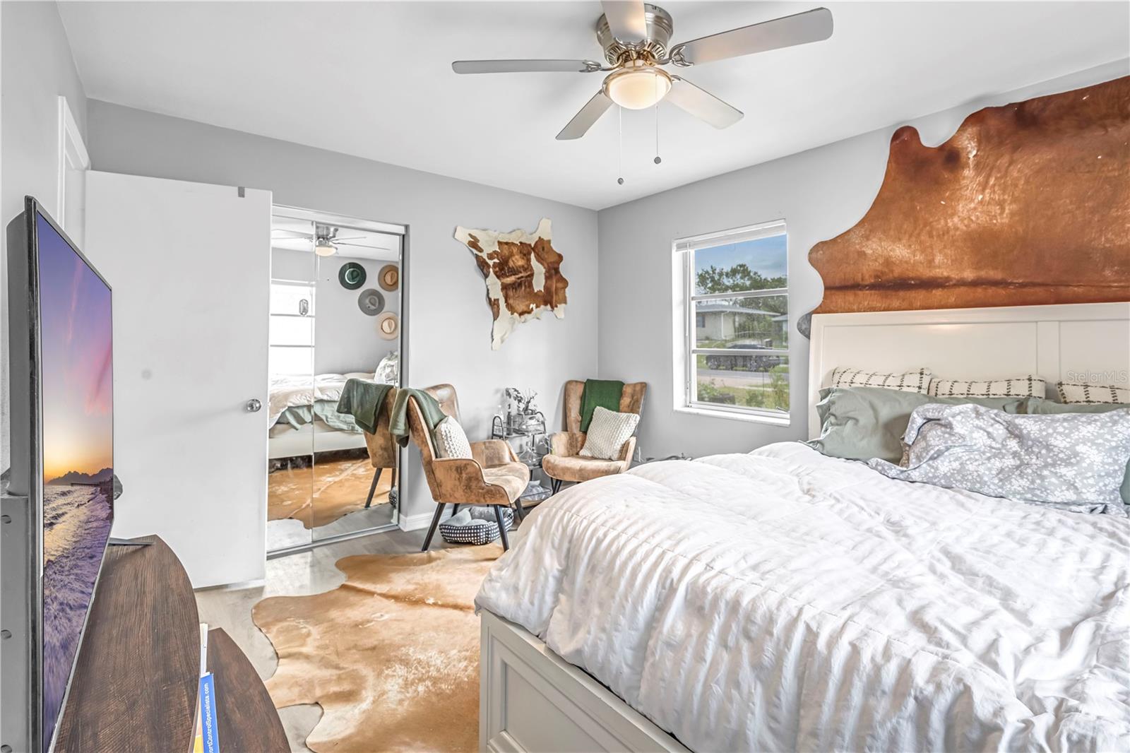 Image 31 of 49 For 6766 Treehaven Drive