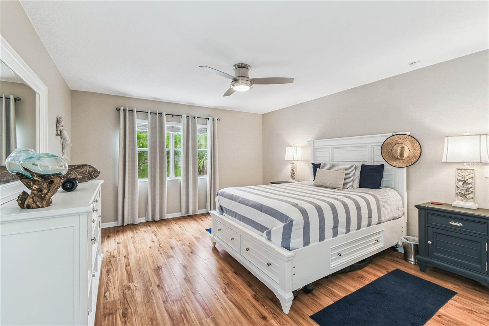 Image 33 of 87 For 8178 River Point Drive