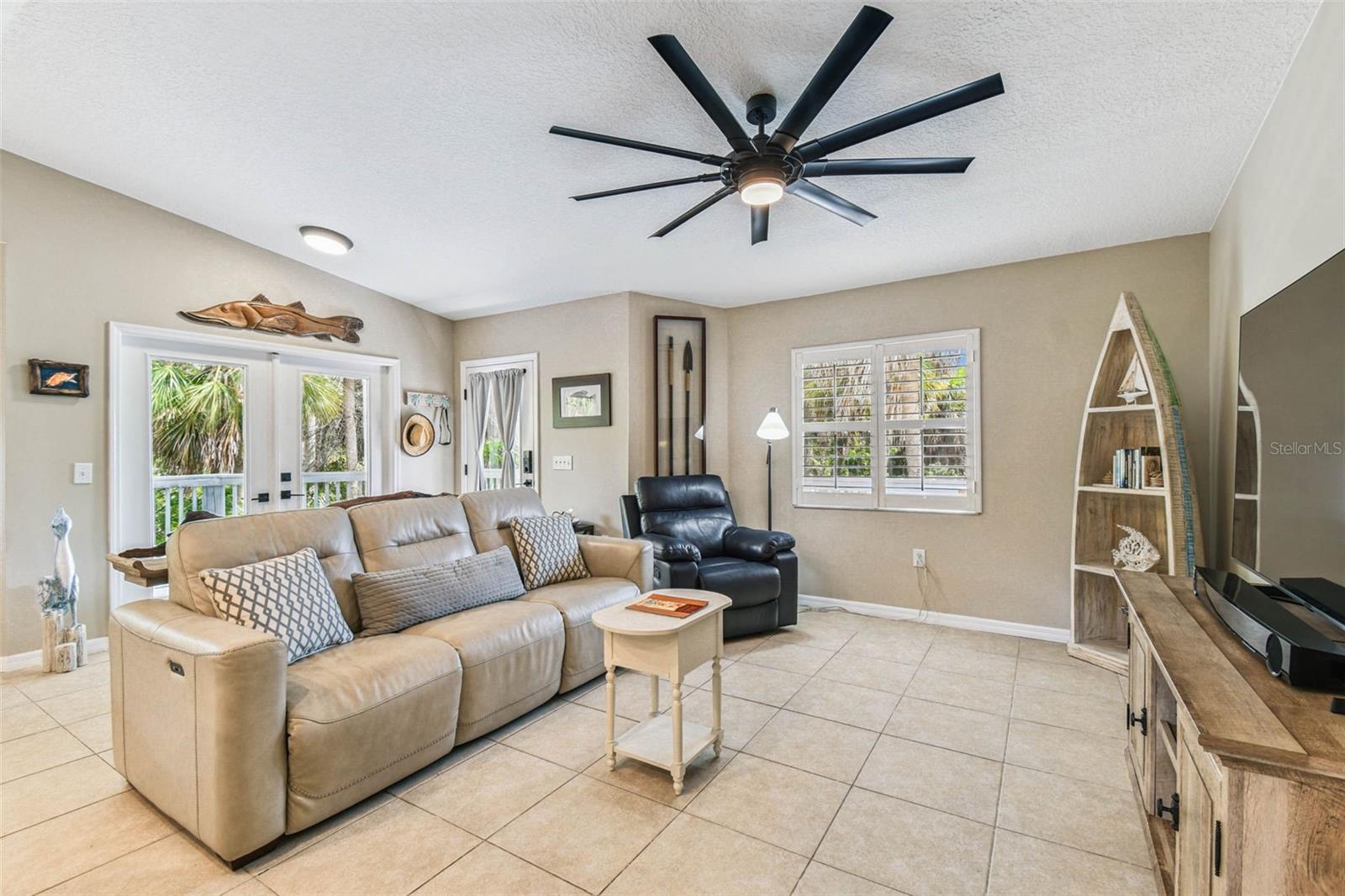 Image 8 of 87 For 8178 River Point Drive