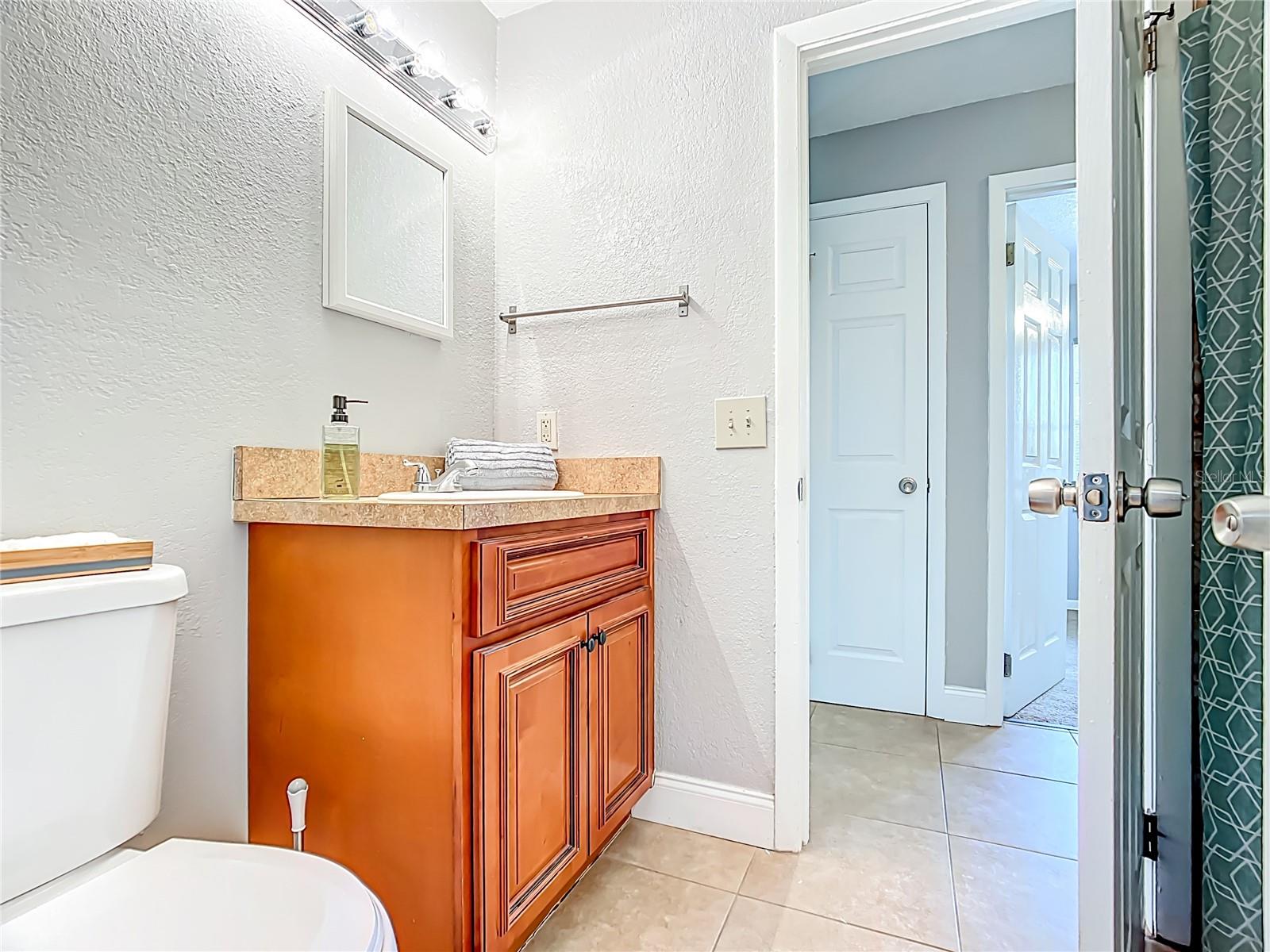 Image 22 of 42 For 2906 Willow Drive