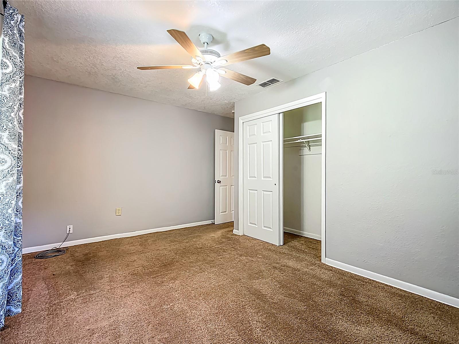 Image 26 of 42 For 2906 Willow Drive