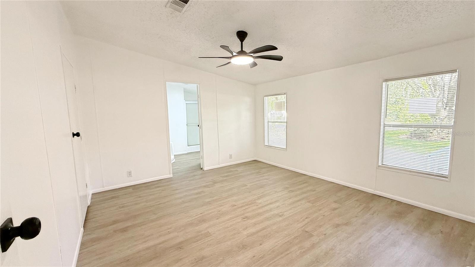 Image 10 of 17 For 6535 Fernwood Drive