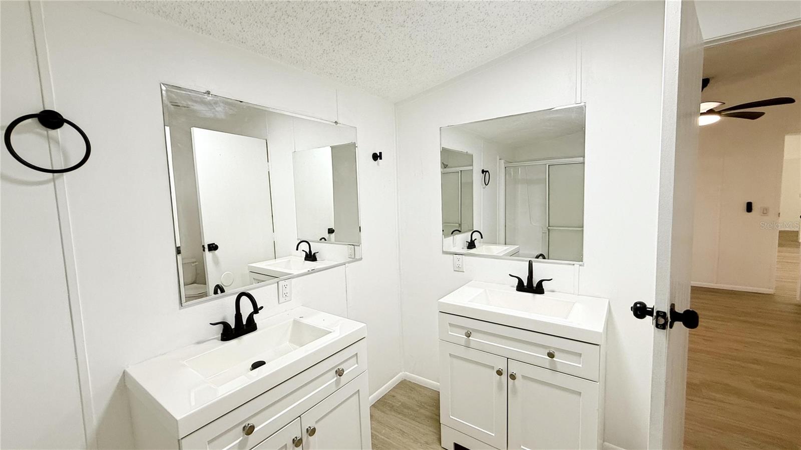 Image 12 of 17 For 6535 Fernwood Drive