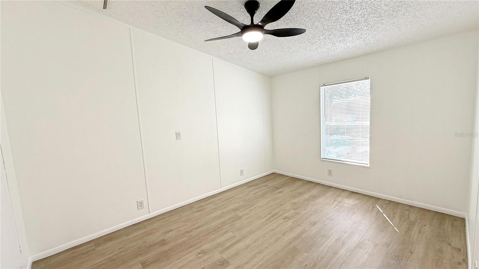 Image 13 of 17 For 6535 Fernwood Drive