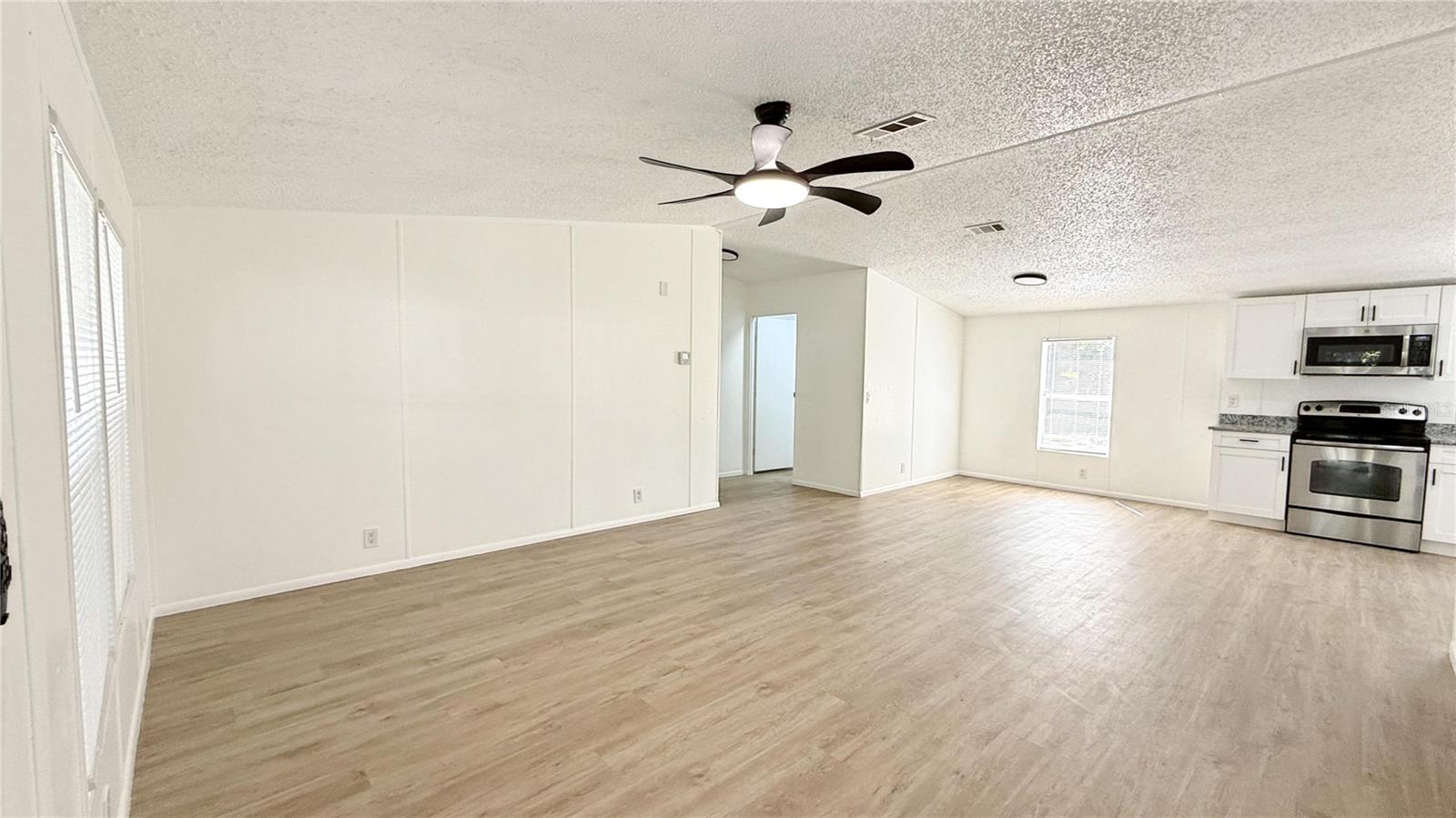 Image 3 of 17 For 6535 Fernwood Drive