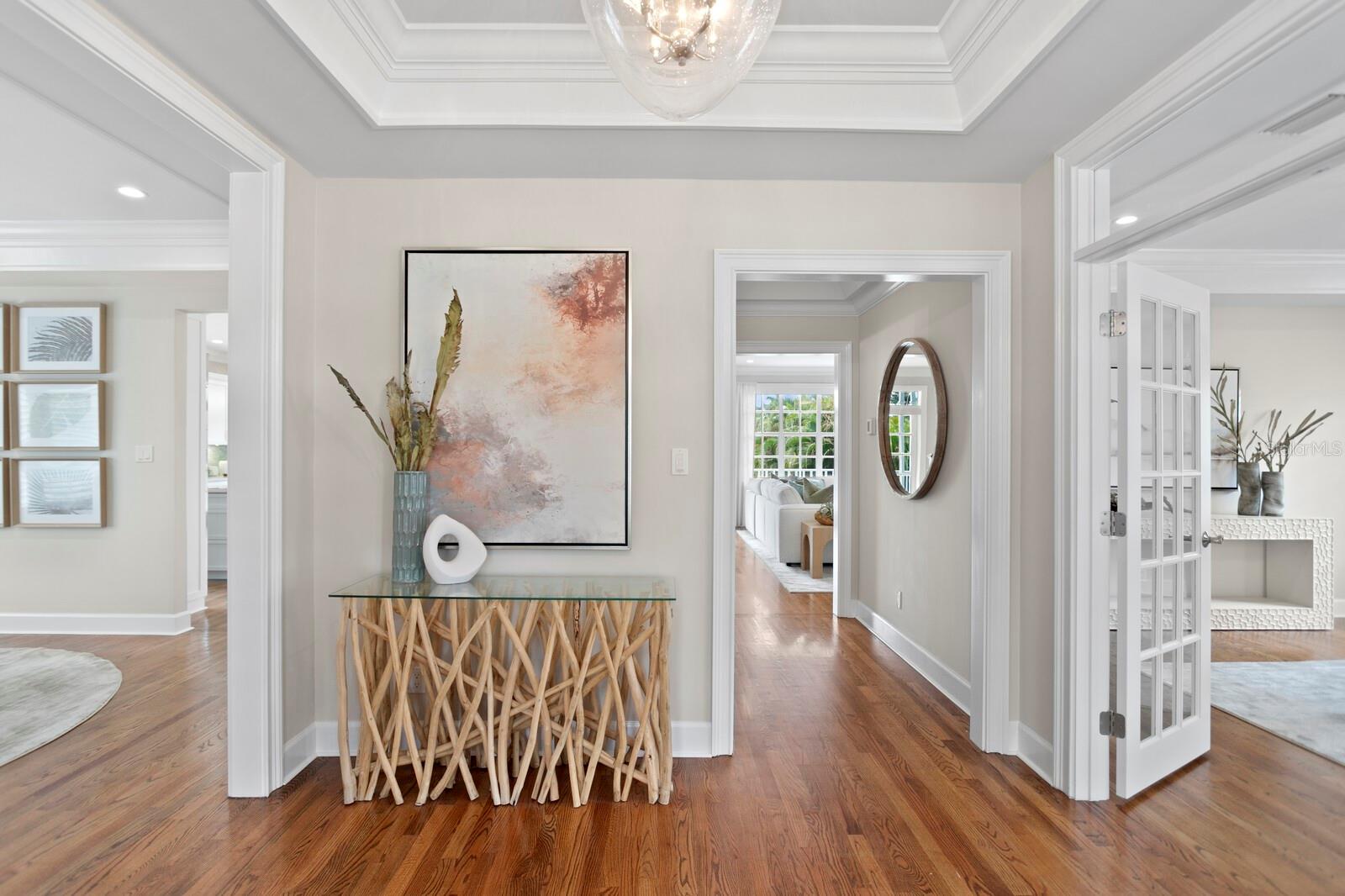 Image 4 of 46 For 5004 Leona Street