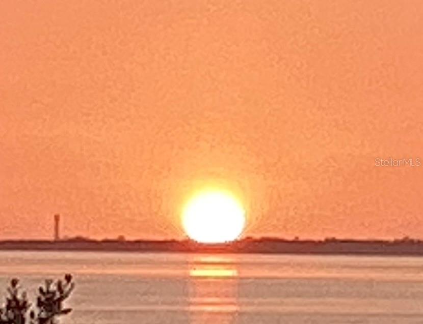 Image 4 of 25 For 1640 Sea Breeze Drive