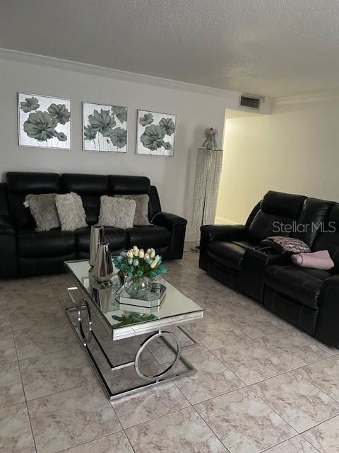 Image 11 of 15 For 9110 Tudor Drive L106