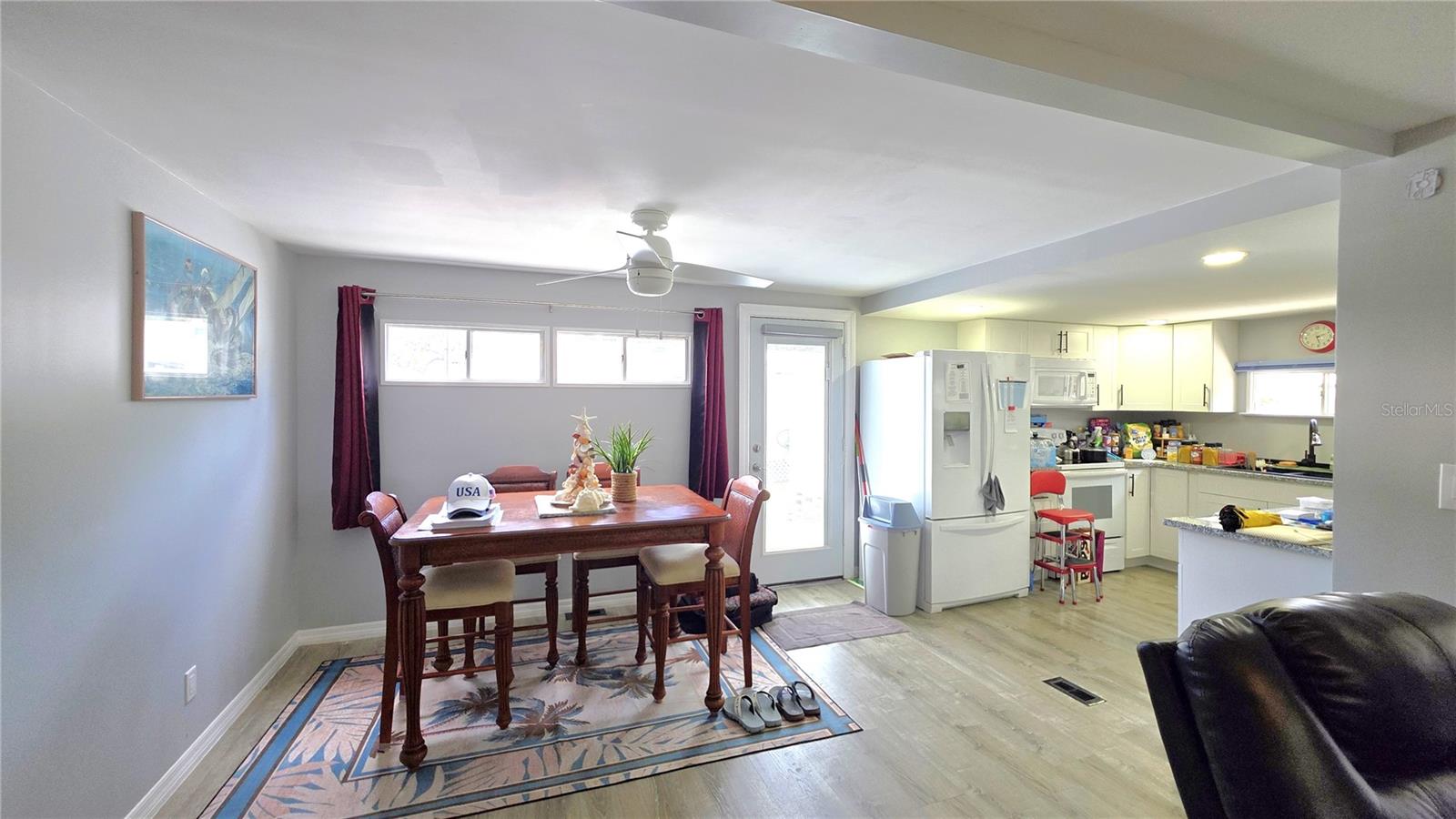 Image 15 of 42 For 15010 113th Avenue N 33a
