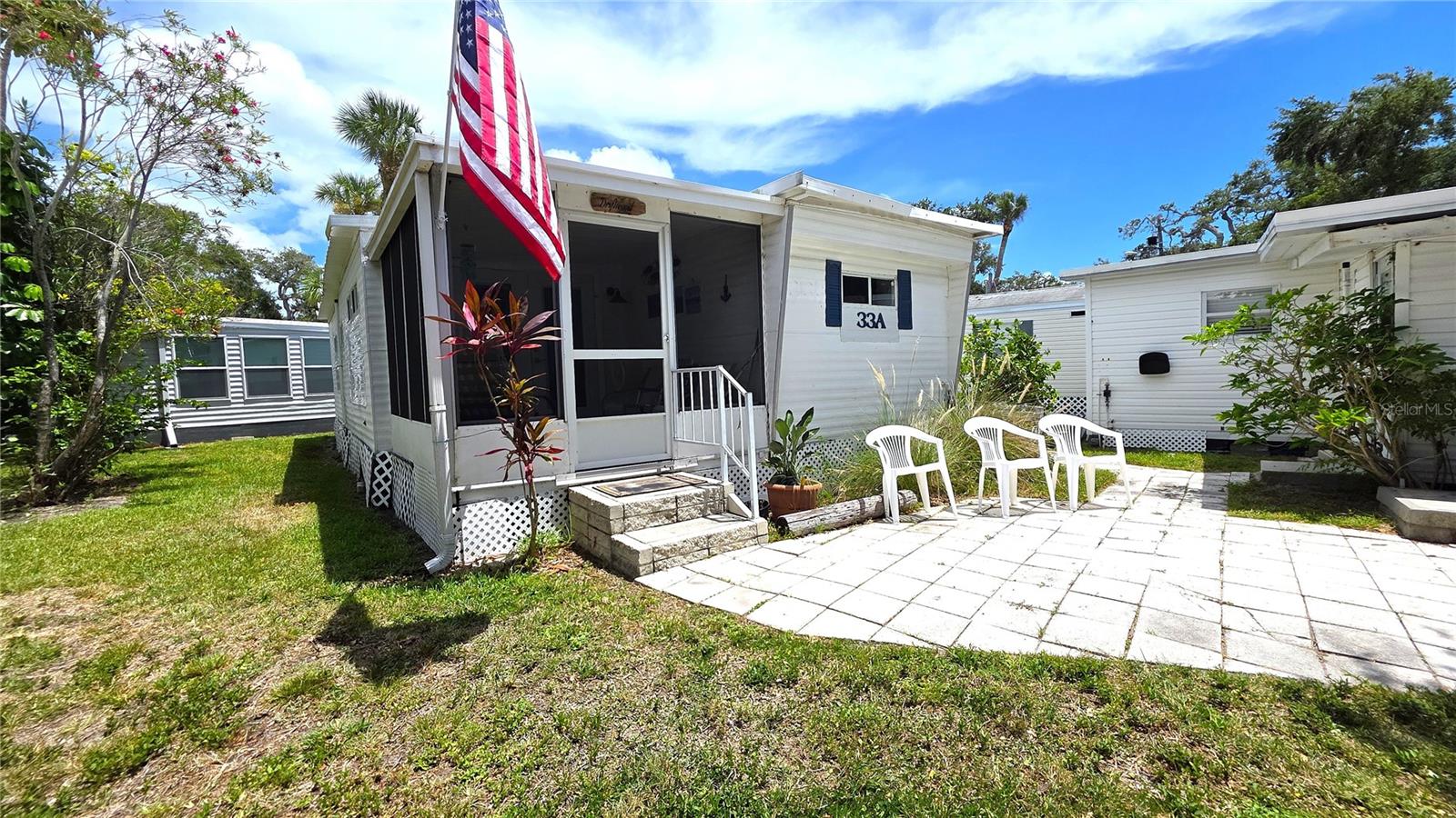 Image 2 of 42 For 15010 113th Avenue N 33a