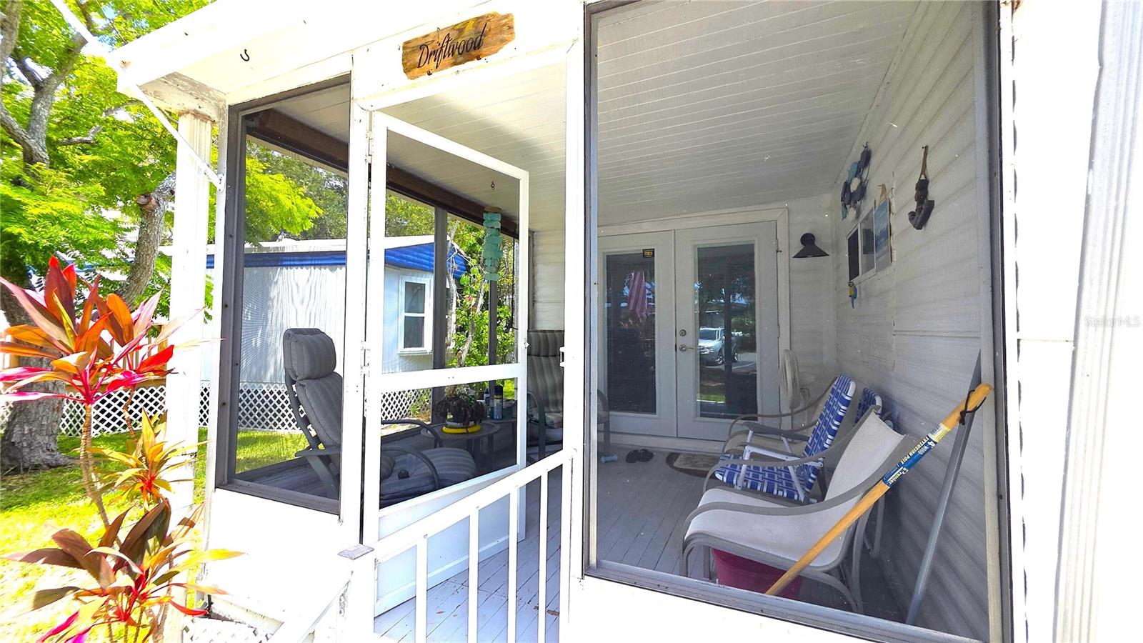 Image 3 of 42 For 15010 113th Avenue N 33a
