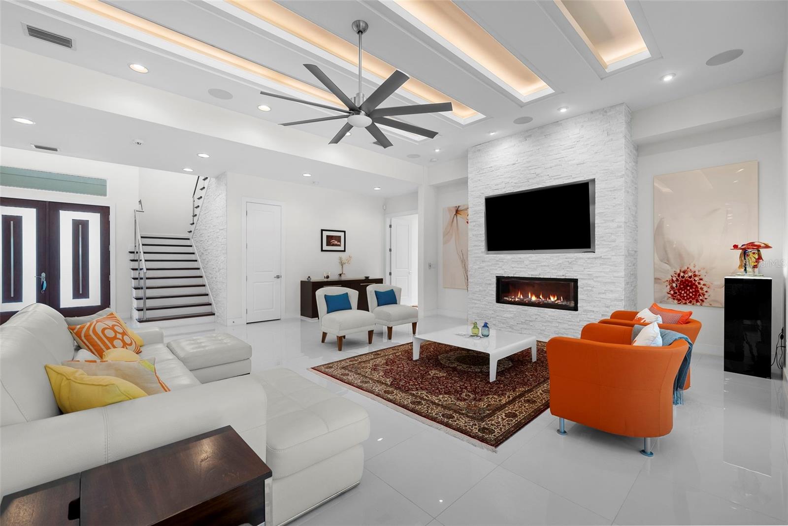 Image 3 of 67 For 3118 El Prado Boulevard