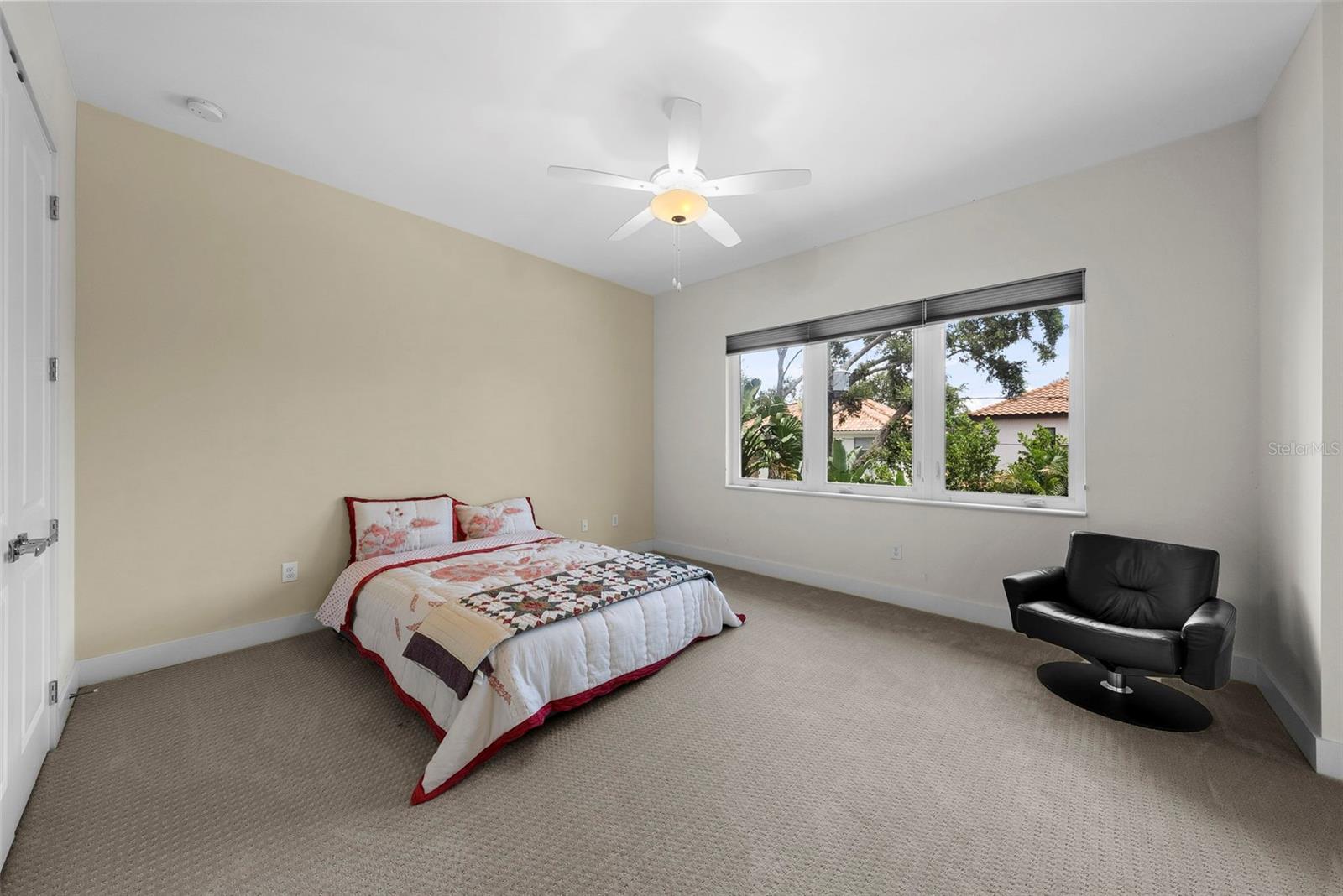 Image 35 of 67 For 3118 El Prado Boulevard