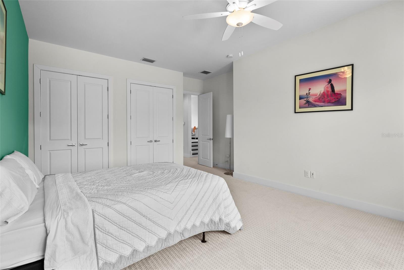 Image 38 of 67 For 3118 El Prado Boulevard