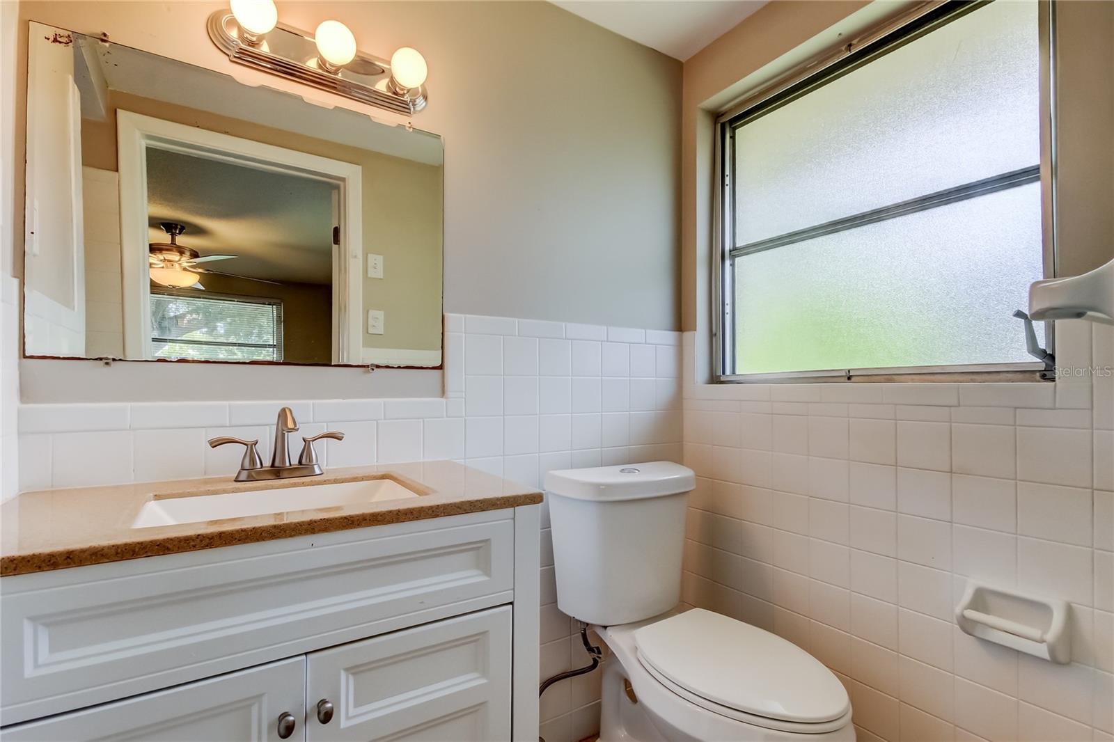 Image 15 of 32 For 10226 Willow Drive