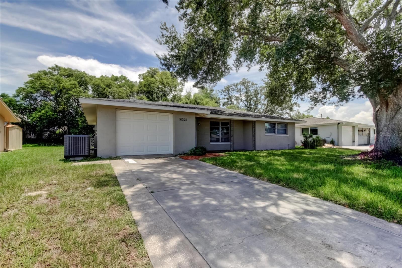 Image 2 of 32 For 10226 Willow Drive