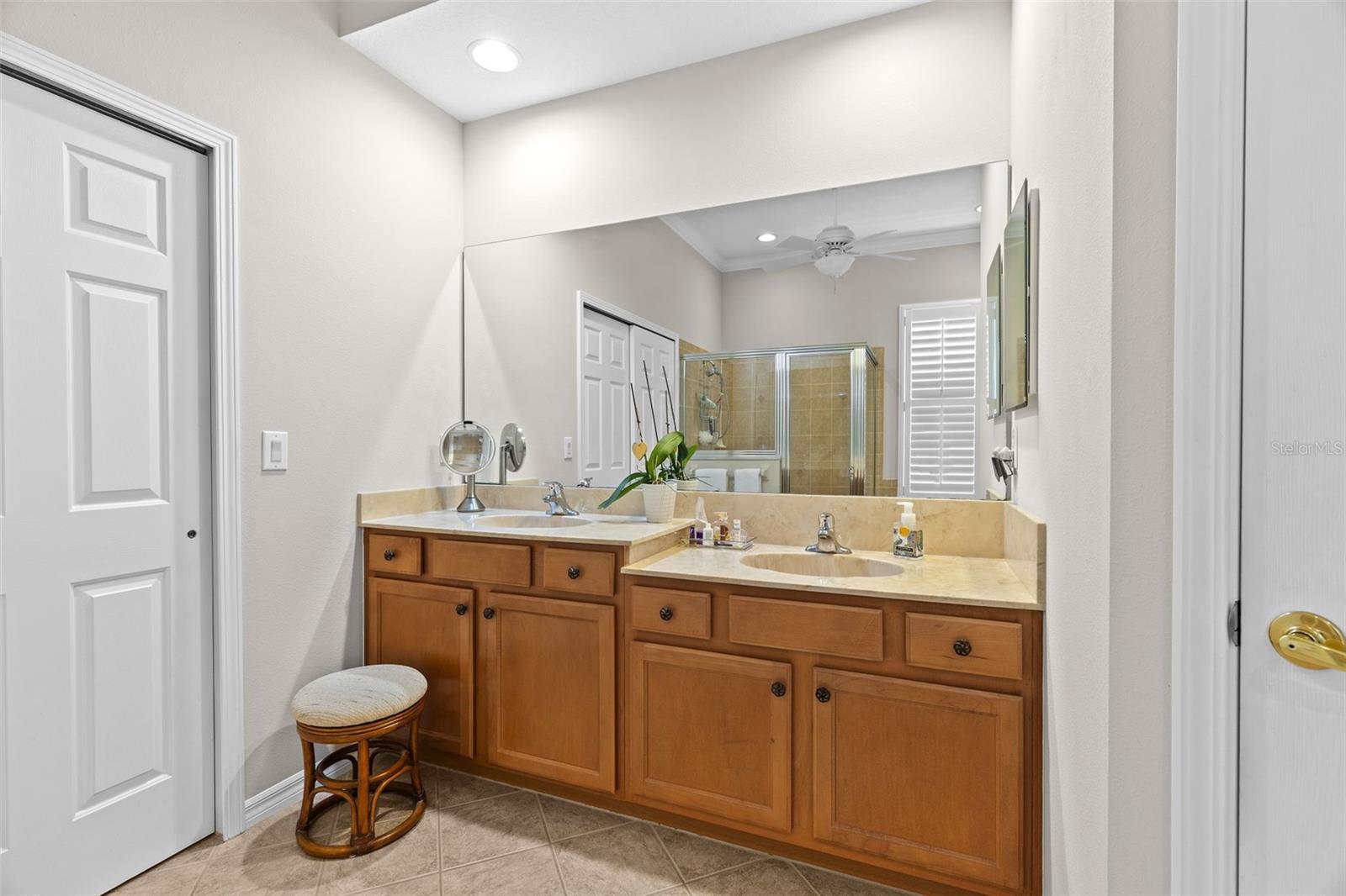 Listing photo id 24 for 3632 Munnings Knoll