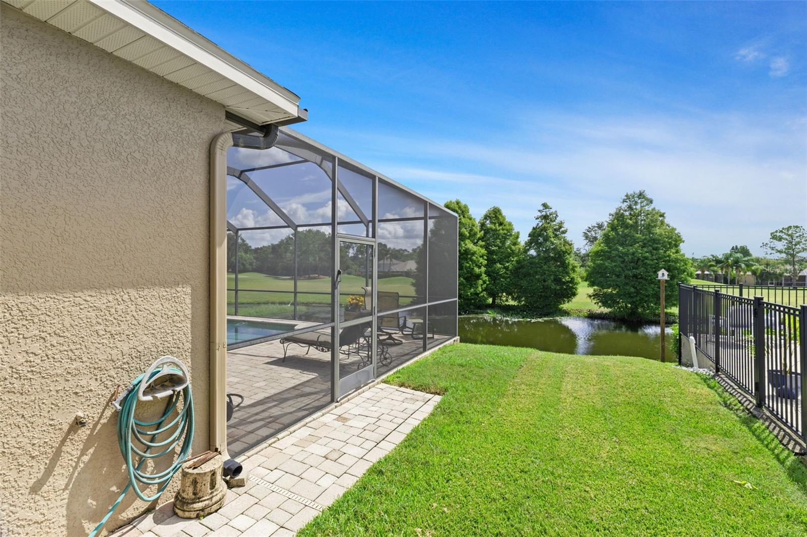 Listing photo id 46 for 3632 Munnings Knoll