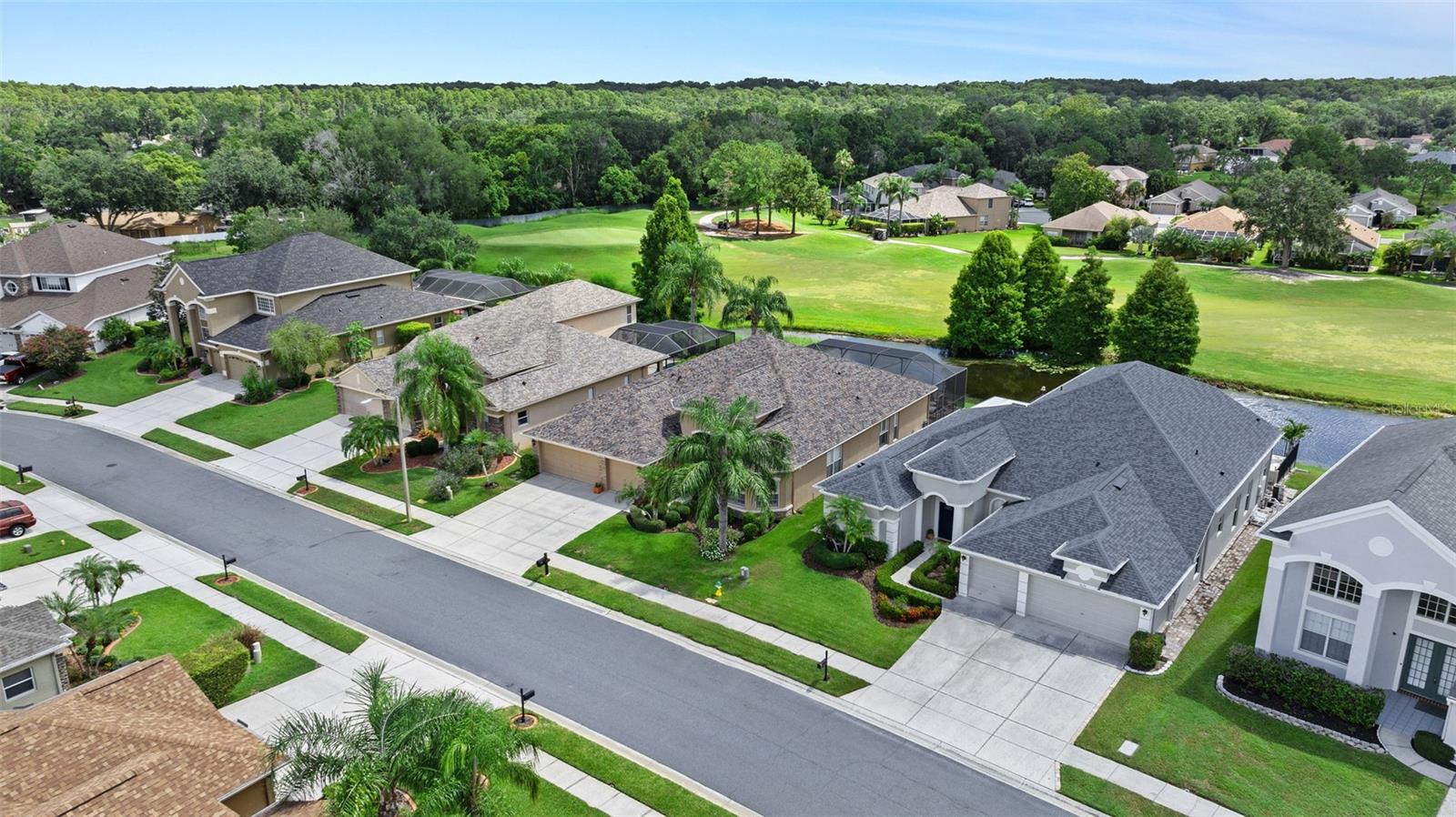 Listing photo id 3 for 3632 Munnings Knoll