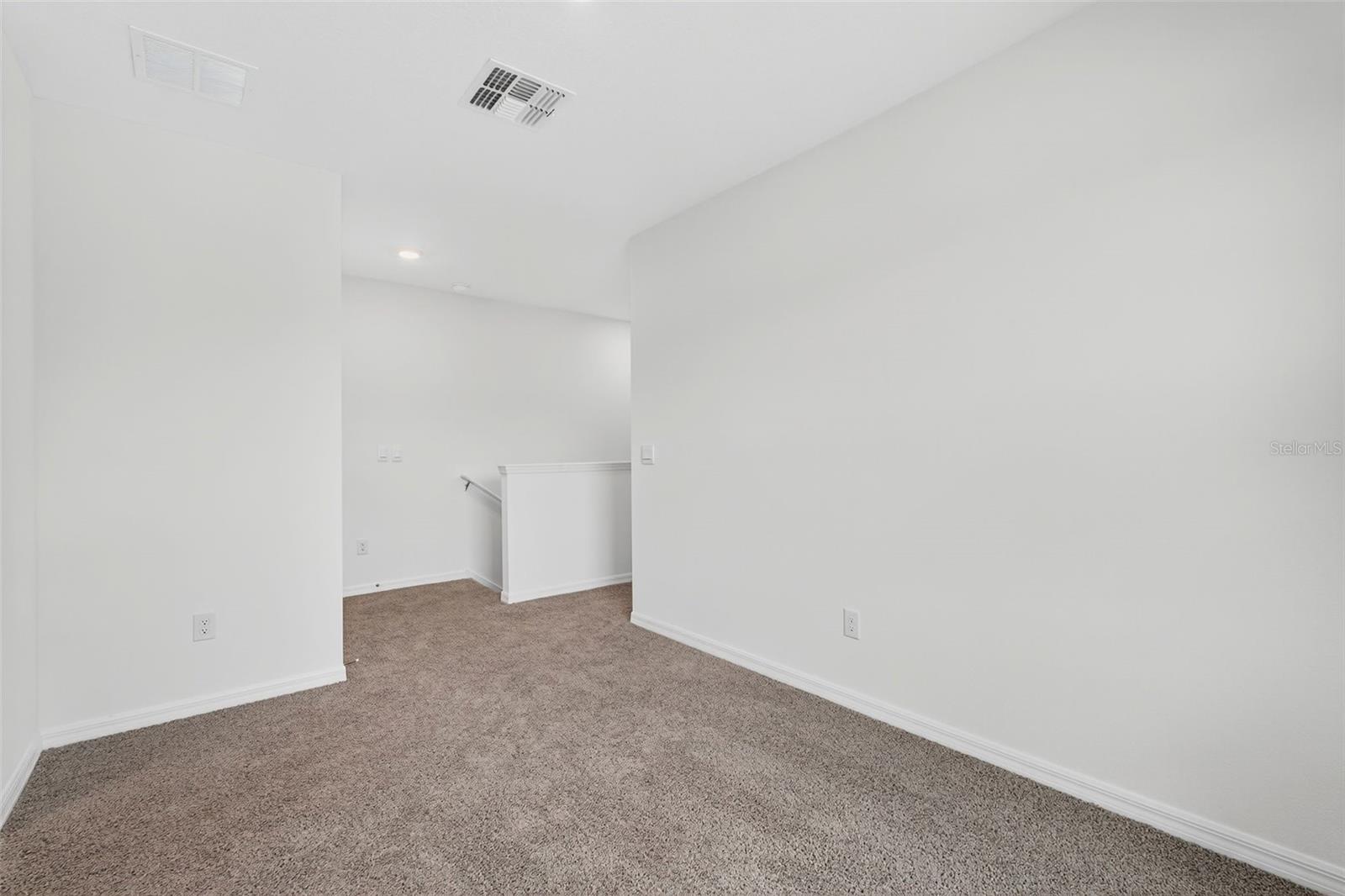 Image 22 of 43 For 11412 Velvet Apricot Drive