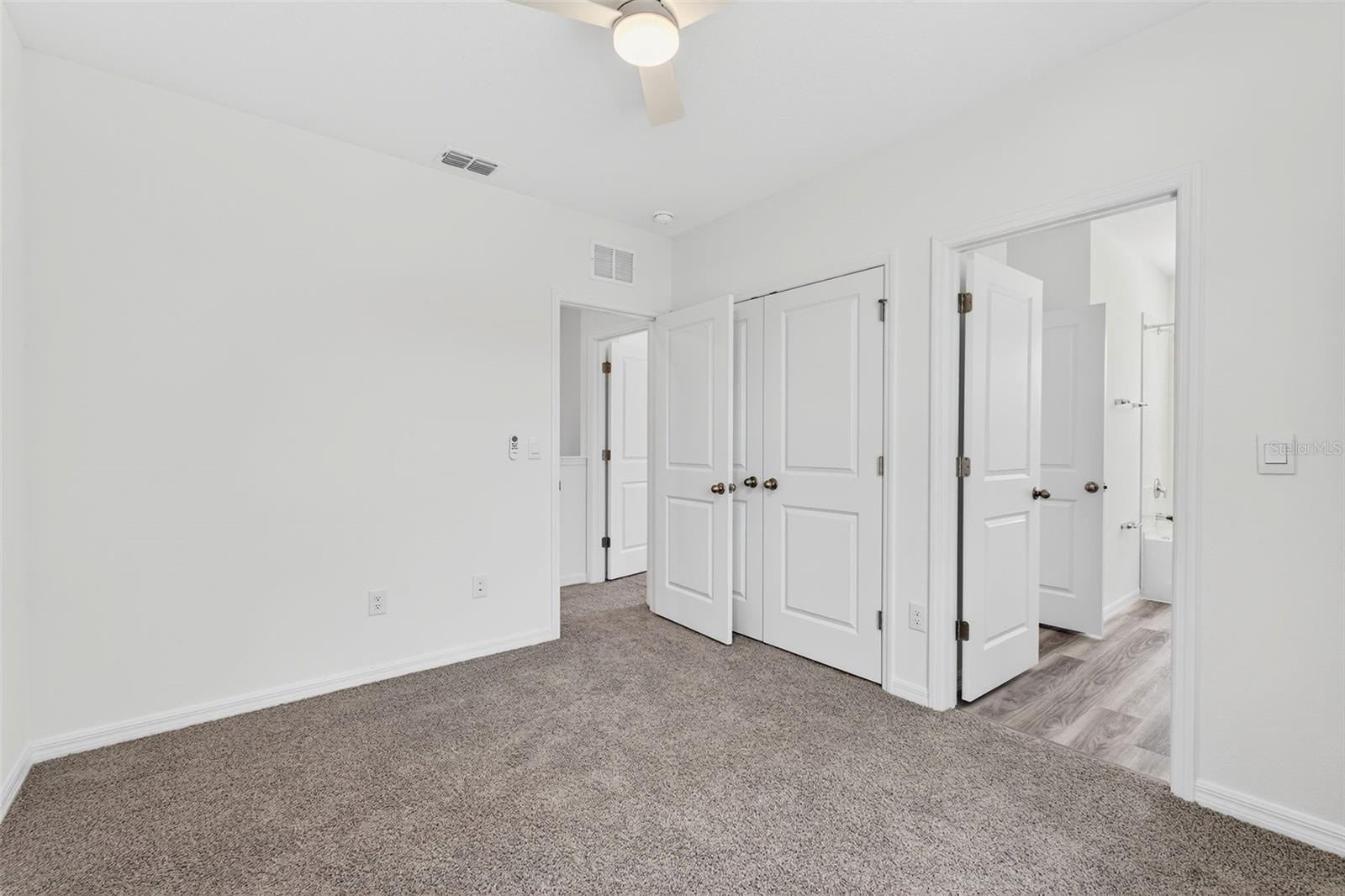 Image 30 of 43 For 11412 Velvet Apricot Drive