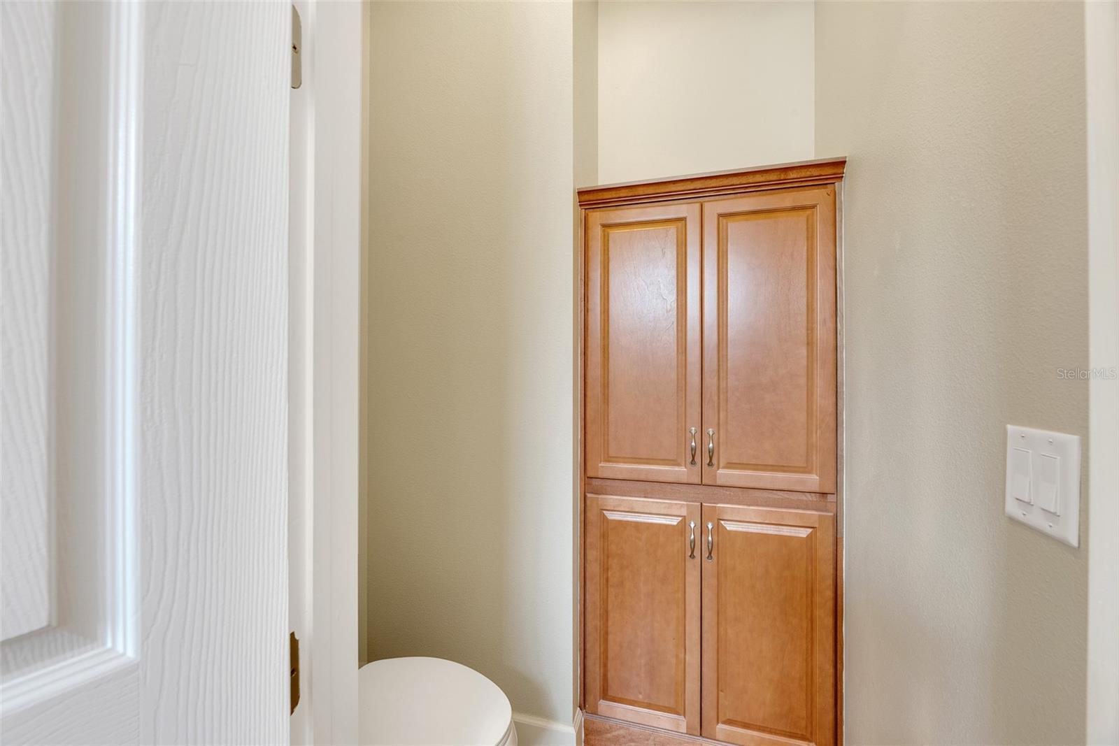Image 22 of 46 For 1649 Emerald Dunes Drive