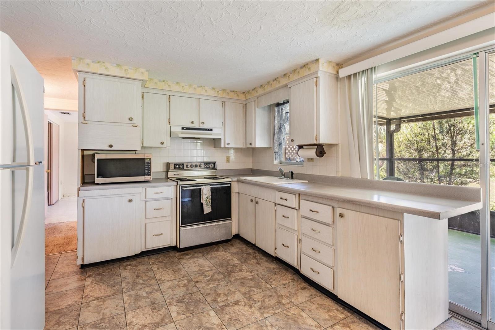 Image 19 of 37 For 7047 Green Street