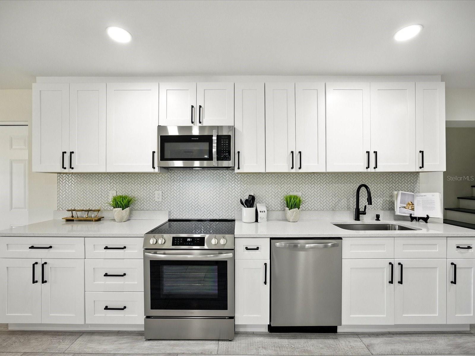 Image 23 of 56 For 10215 Oslin Street