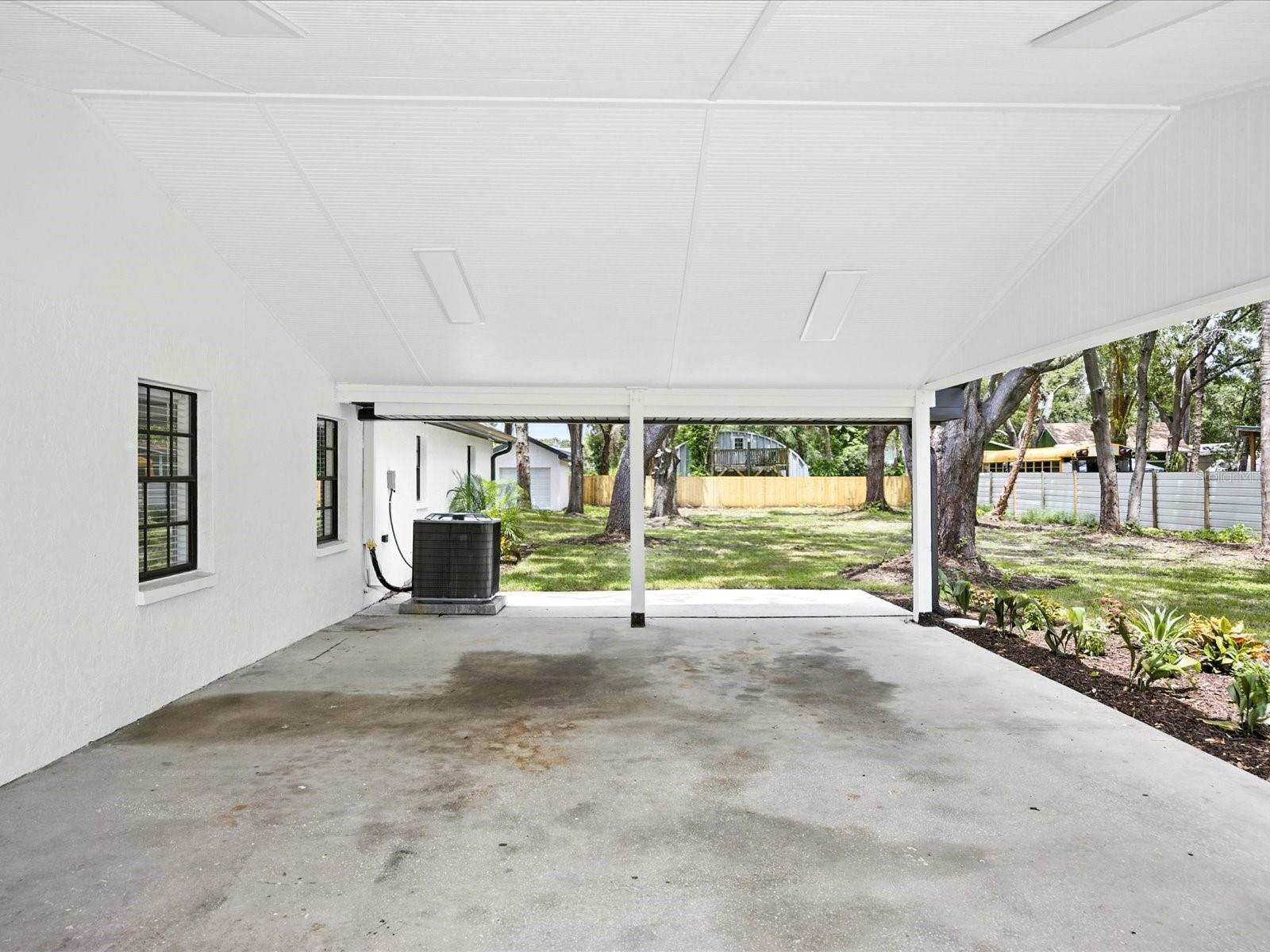 Image 9 of 56 For 10215 Oslin Street