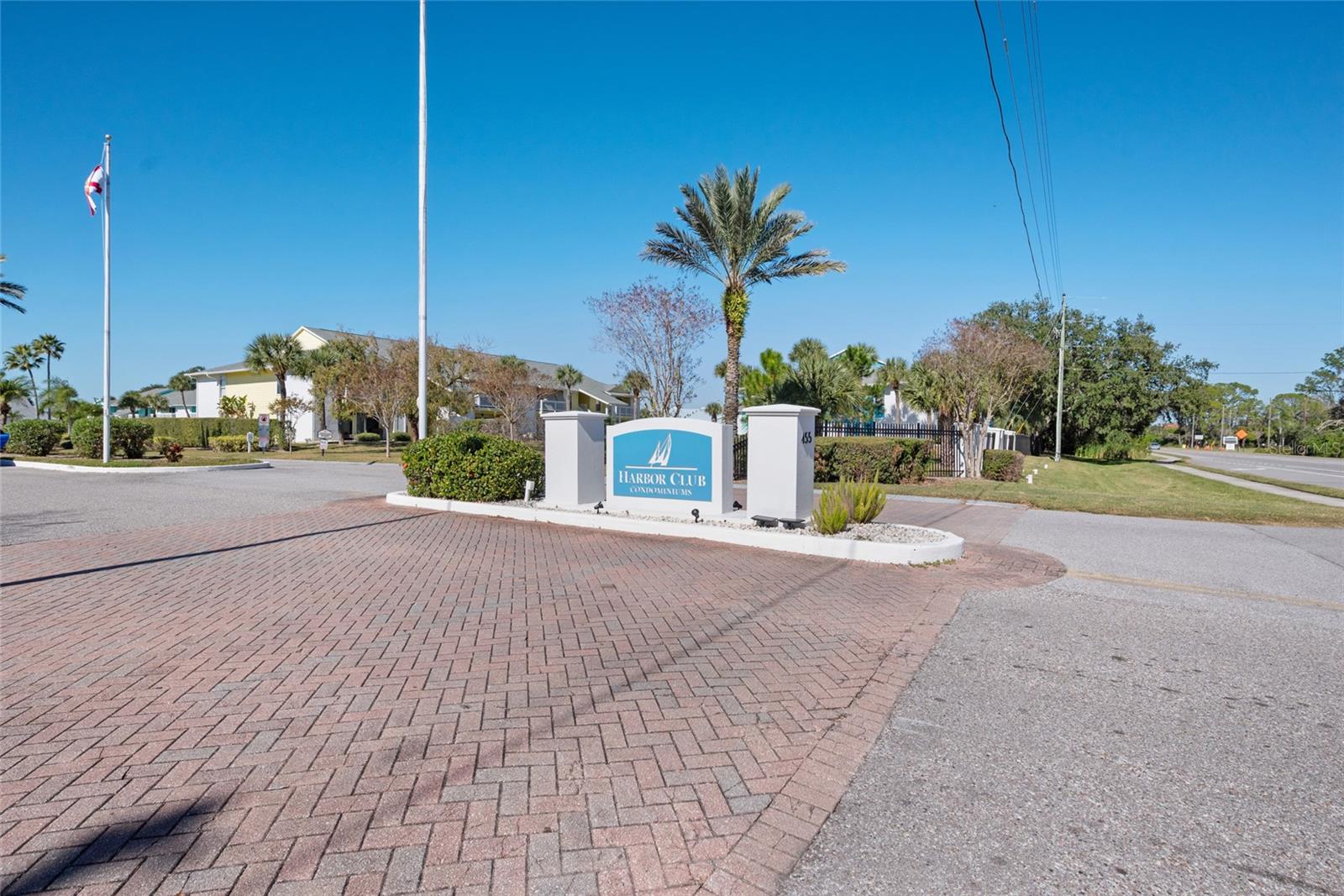 Image 42 of 43 For 455 Alt 19 S 238