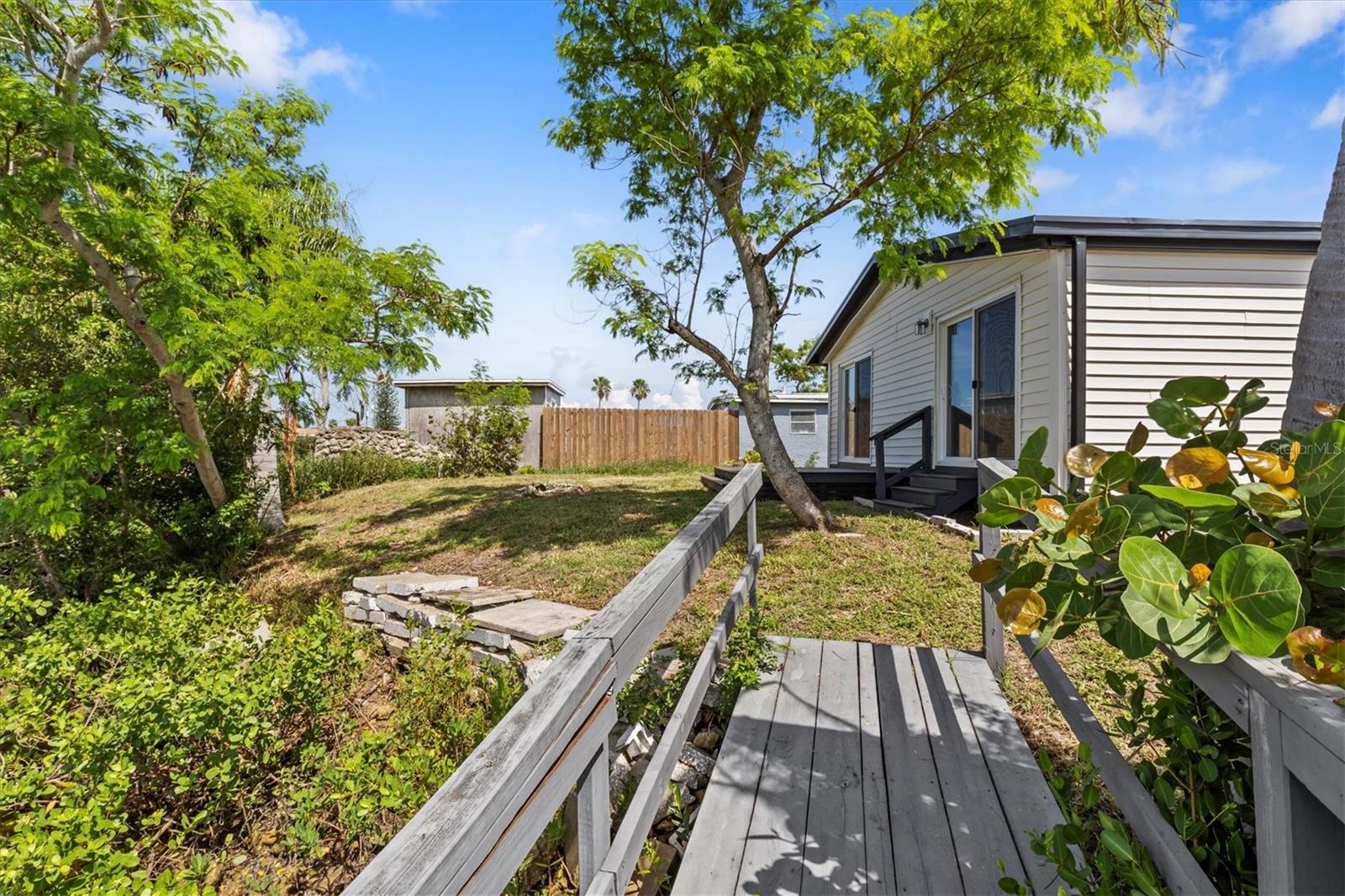 Image 36 of 65 For 13147 Cabin Court