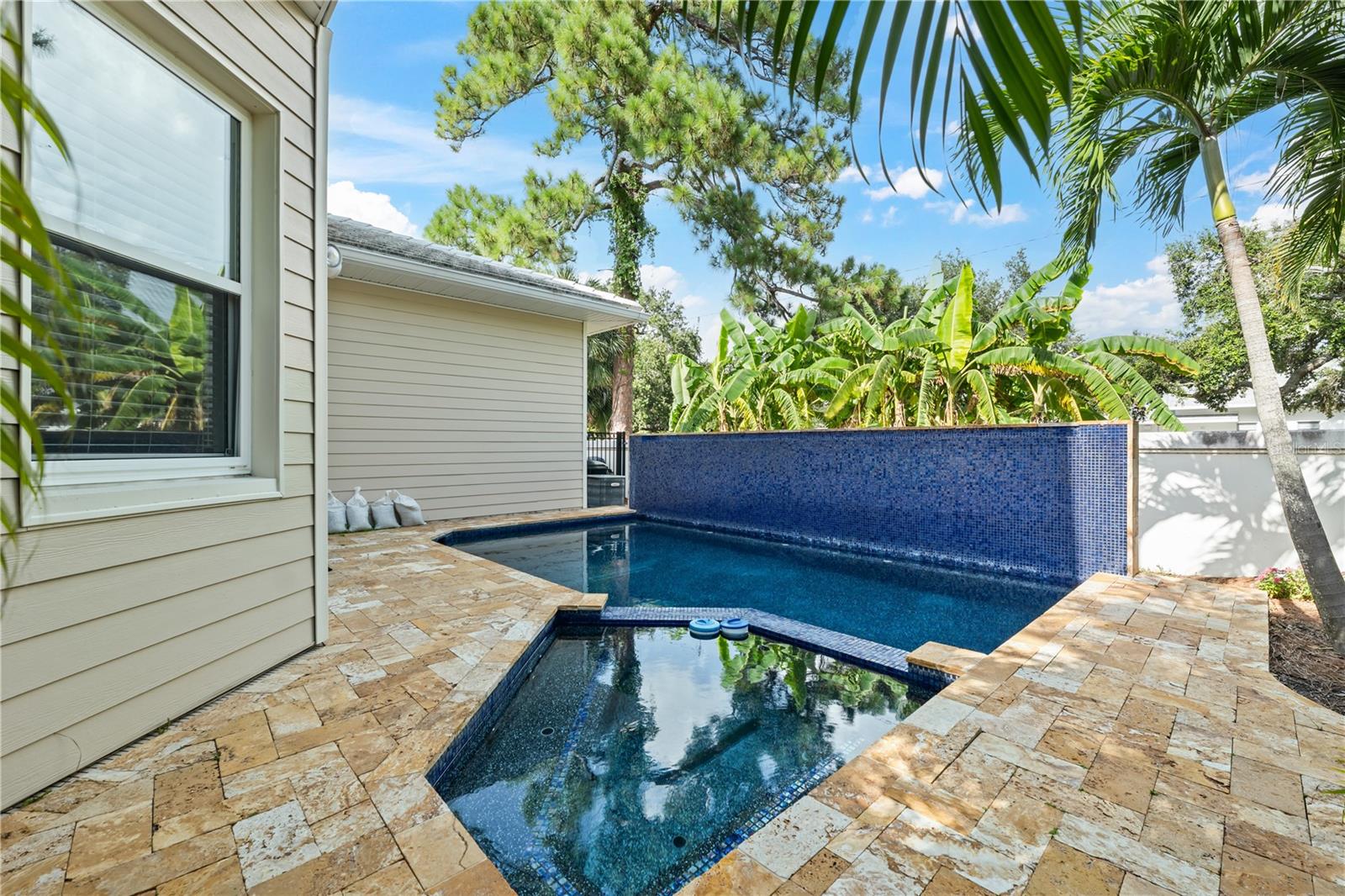 Image 28 of 37 For 10813 Boca Club Court