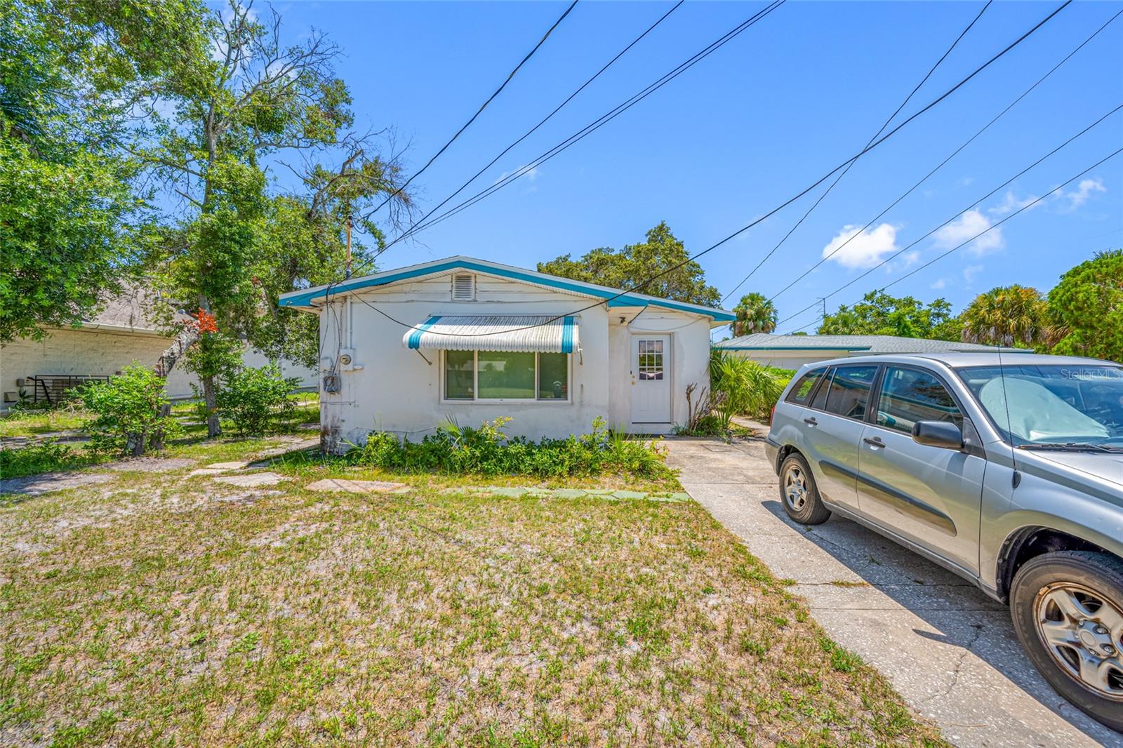 Image 2 of 31 For 1123 Gould Street