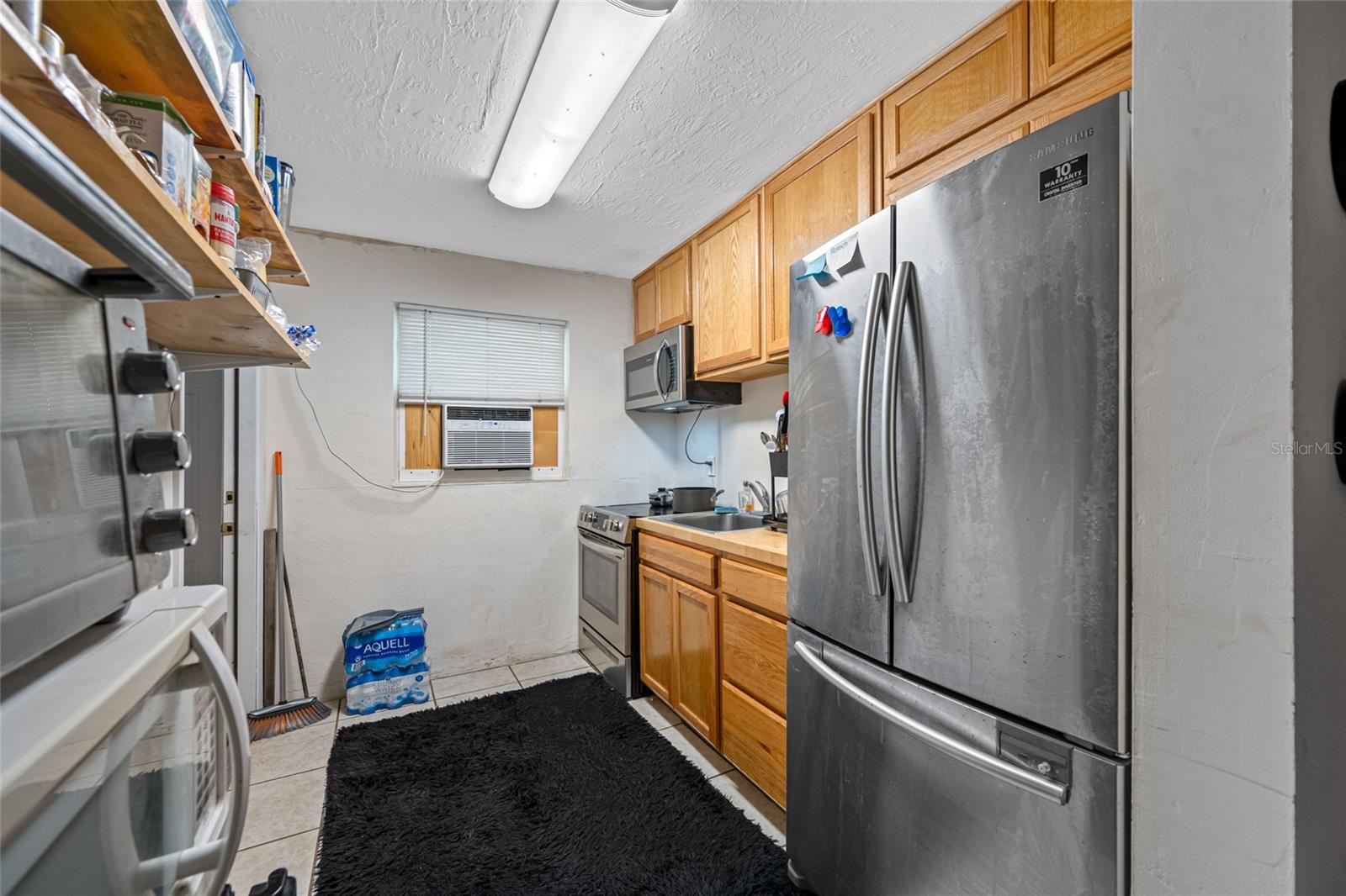 Image 20 of 31 For 1123 Gould Street