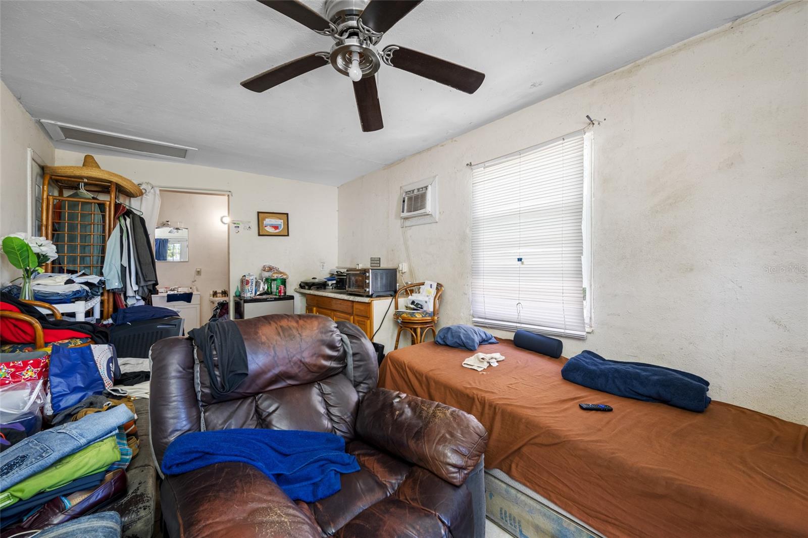 Image 30 of 31 For 1123 Gould Street