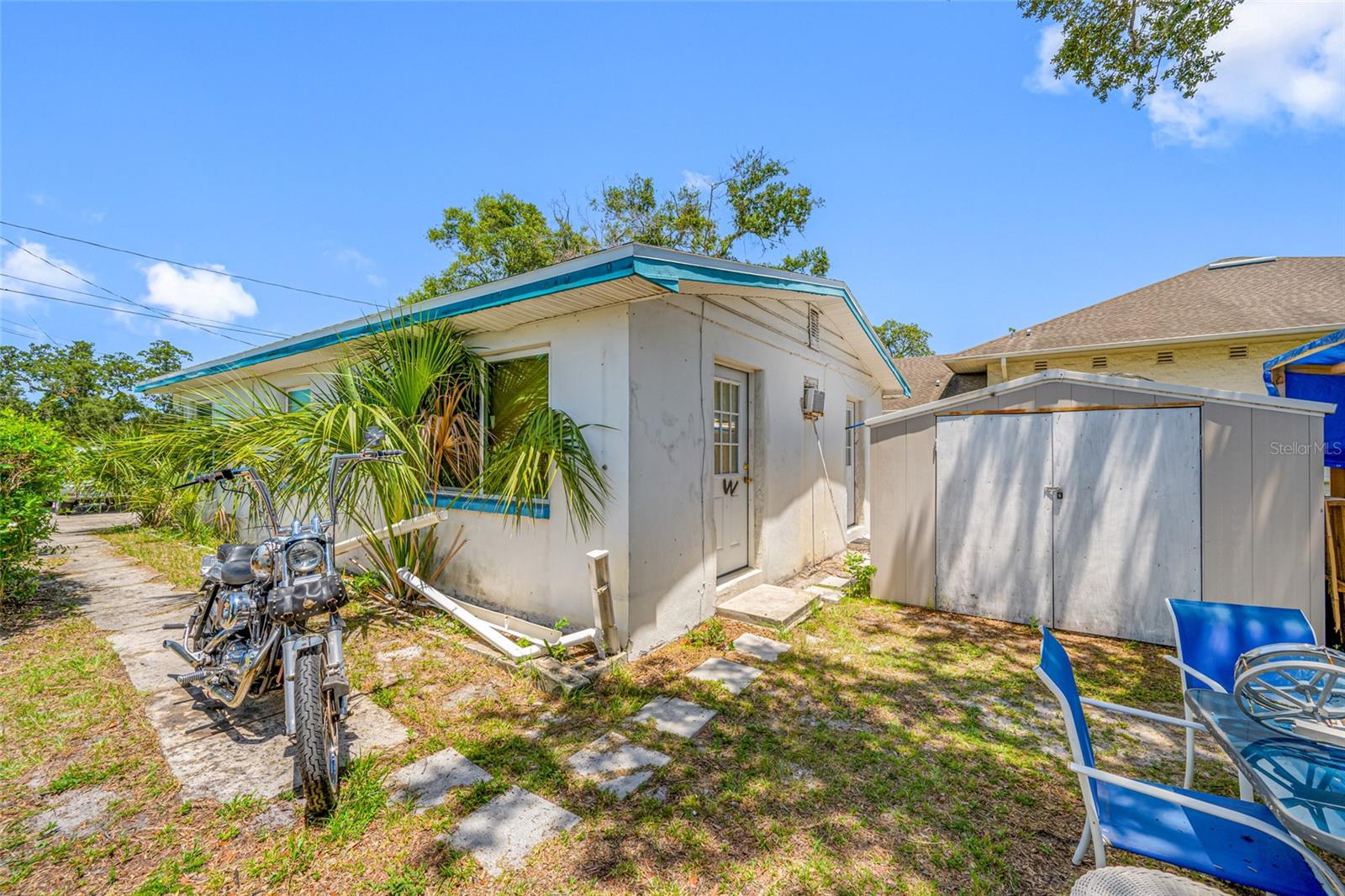 Image 5 of 31 For 1123 Gould Street