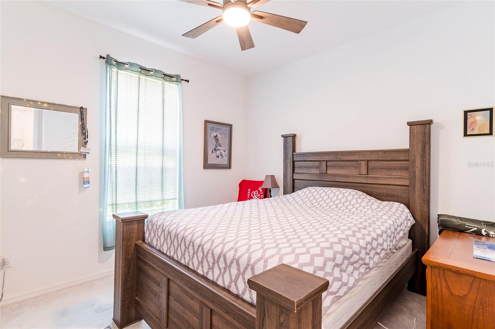 Listing photo id 16 for 13772 Moosehead Circle
