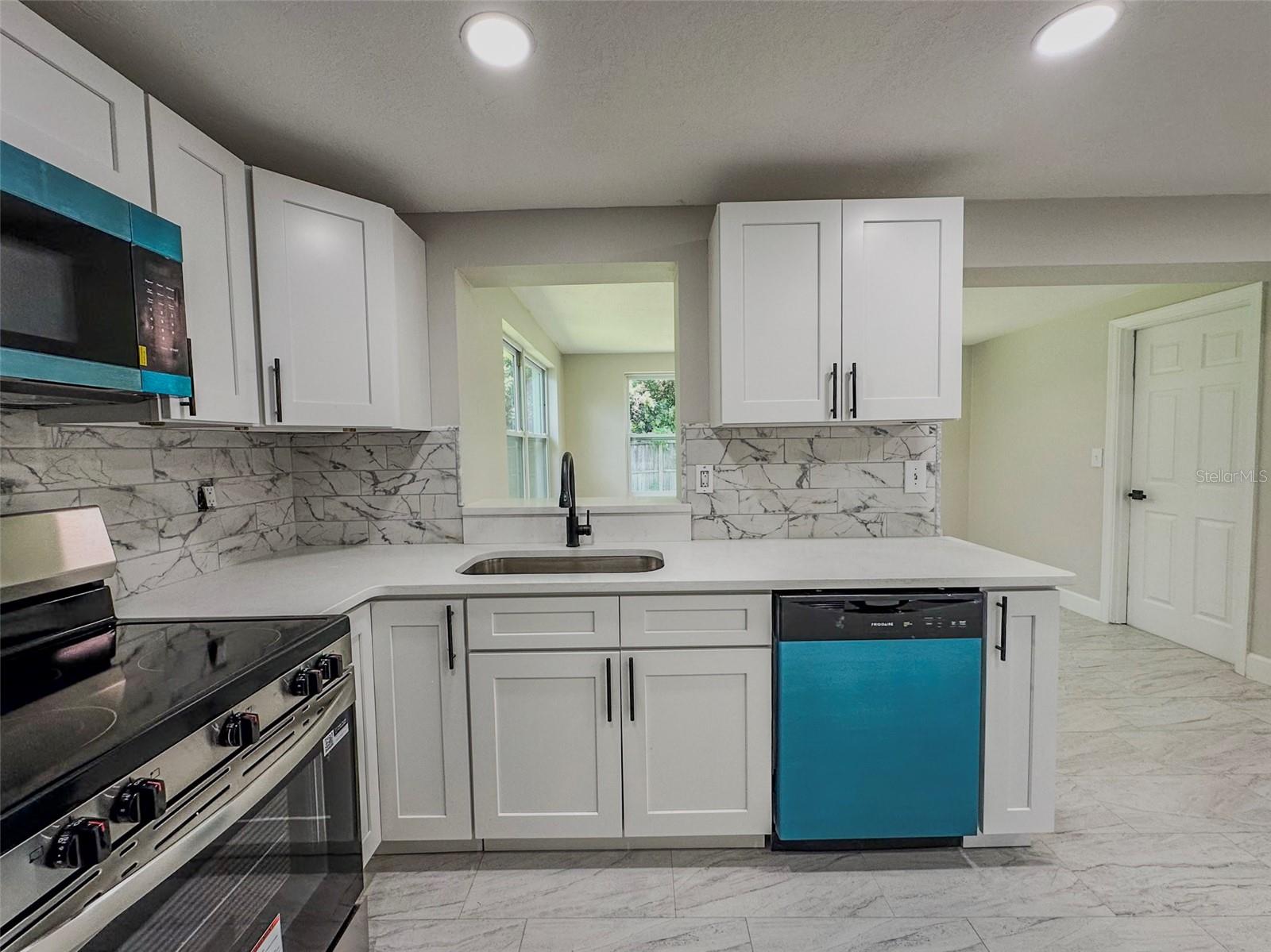 Image 6 of 39 For 4823 Aegean Avenue