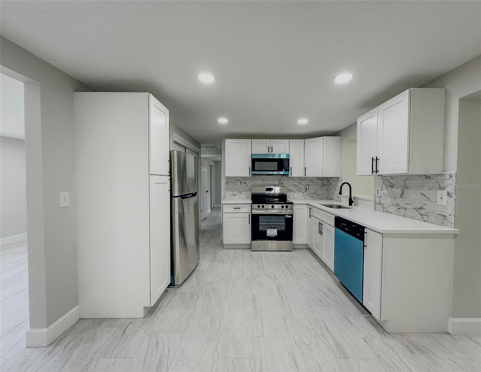 Image 9 of 39 For 4823 Aegean Avenue