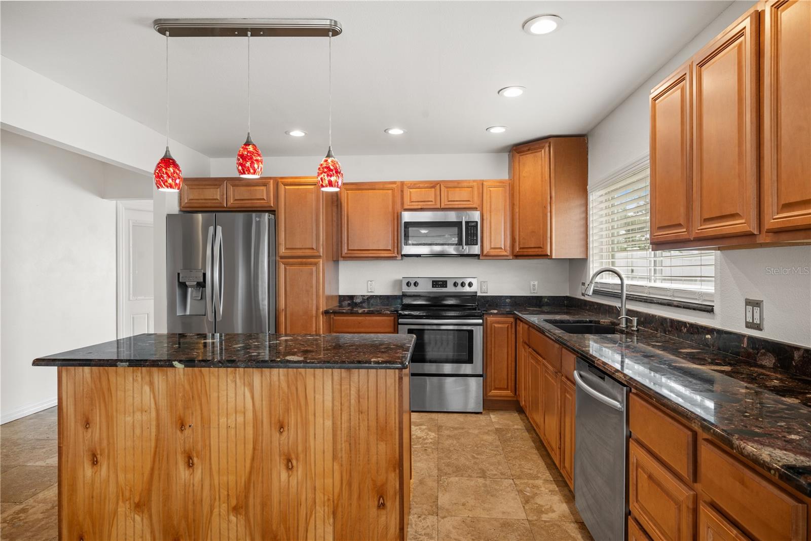 Image 23 of 43 For 10615 Orange Blossom Lane