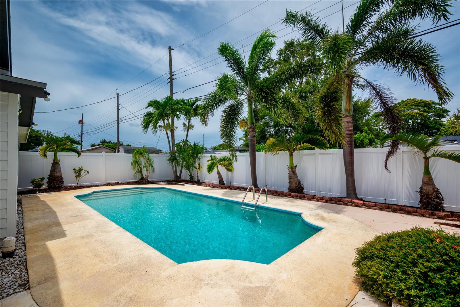 Image 38 of 43 For 10615 Orange Blossom Lane