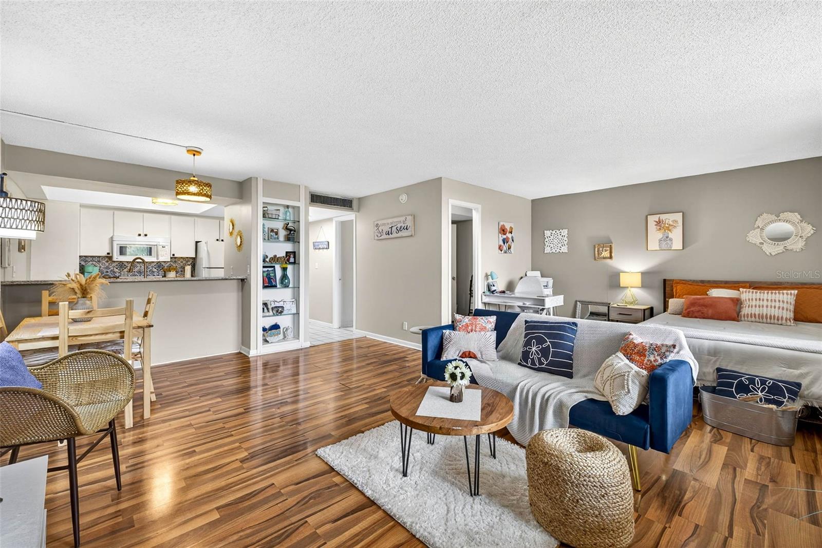 Image 12 of 49 For 2614 Cove Cay Drive 405
