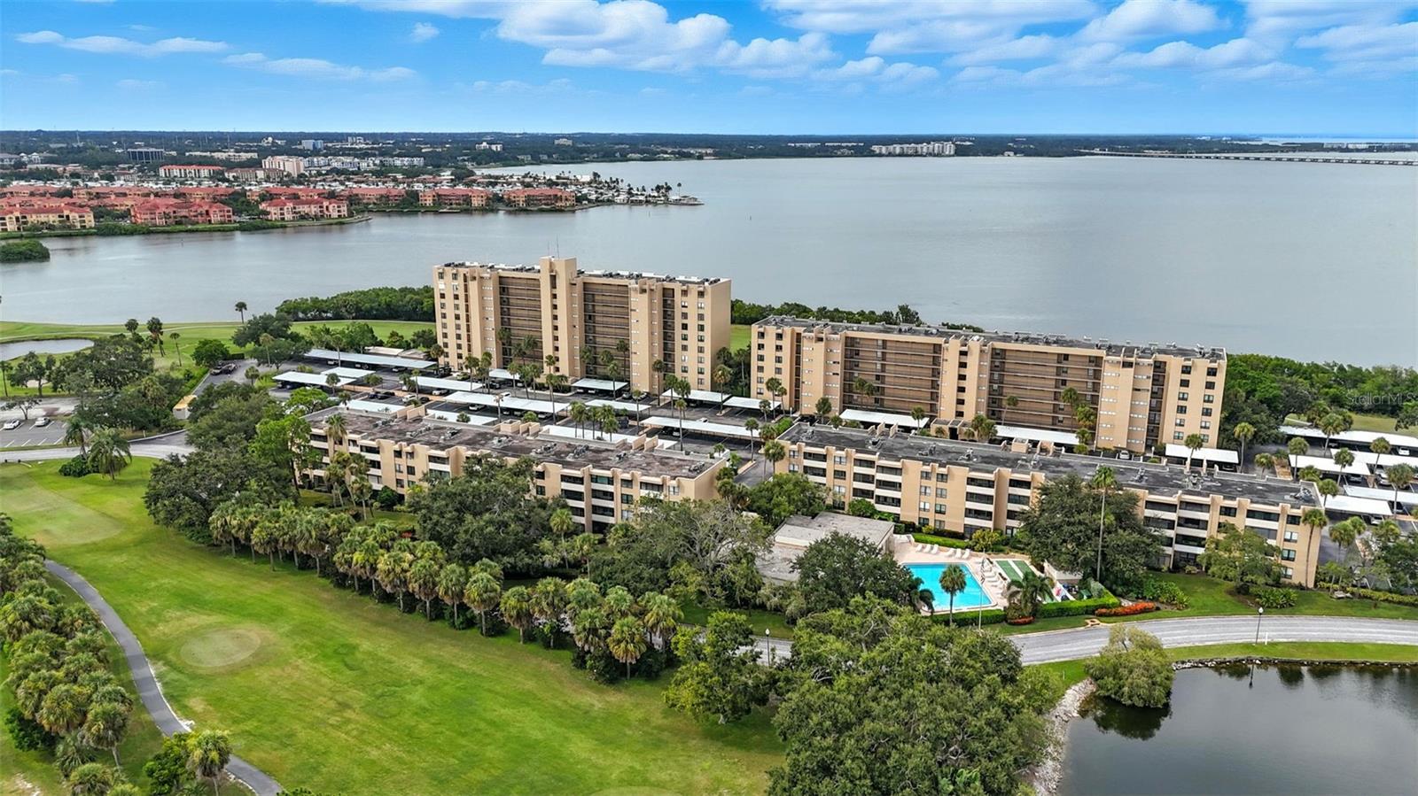 Image 27 of 49 For 2614 Cove Cay Drive 405